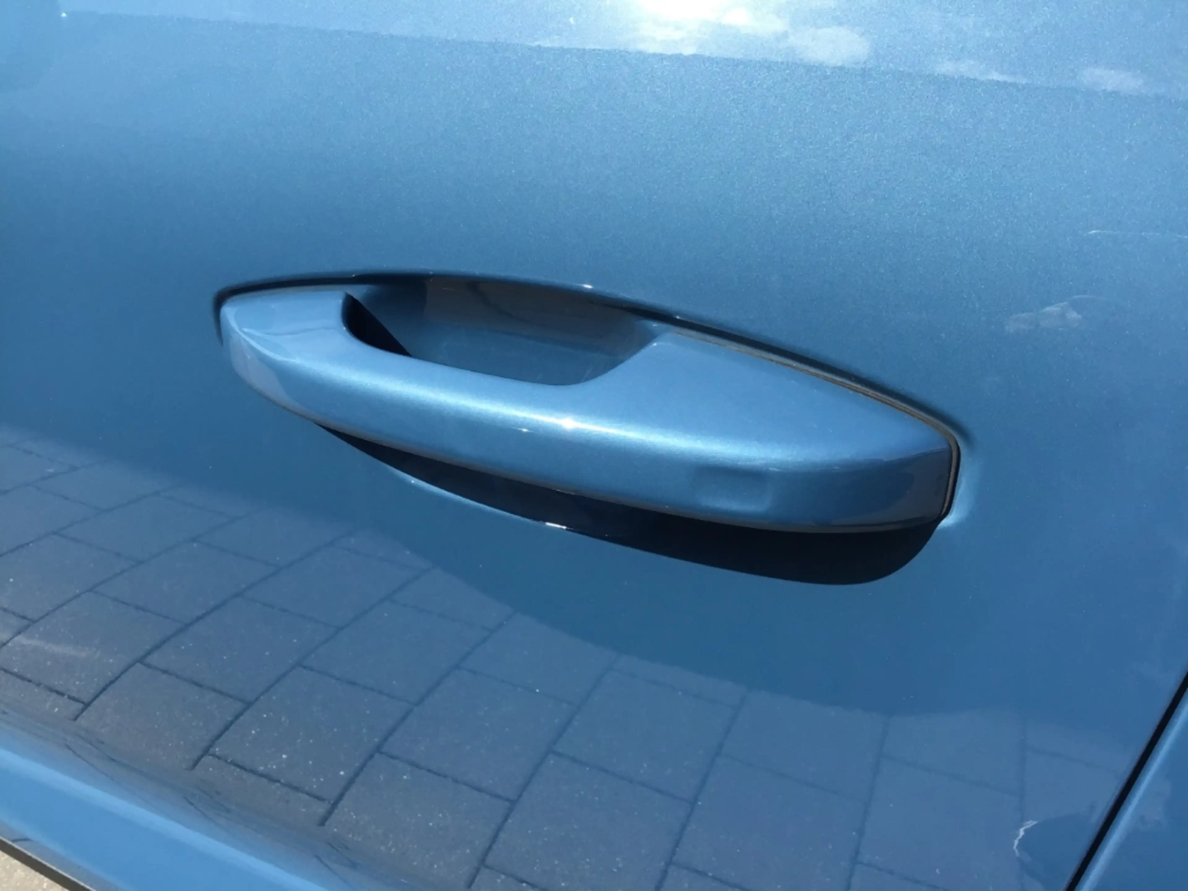 Volvo C40 Ultimate Recharge Twin Motor AWD Stdhzg. Cam — photo 5