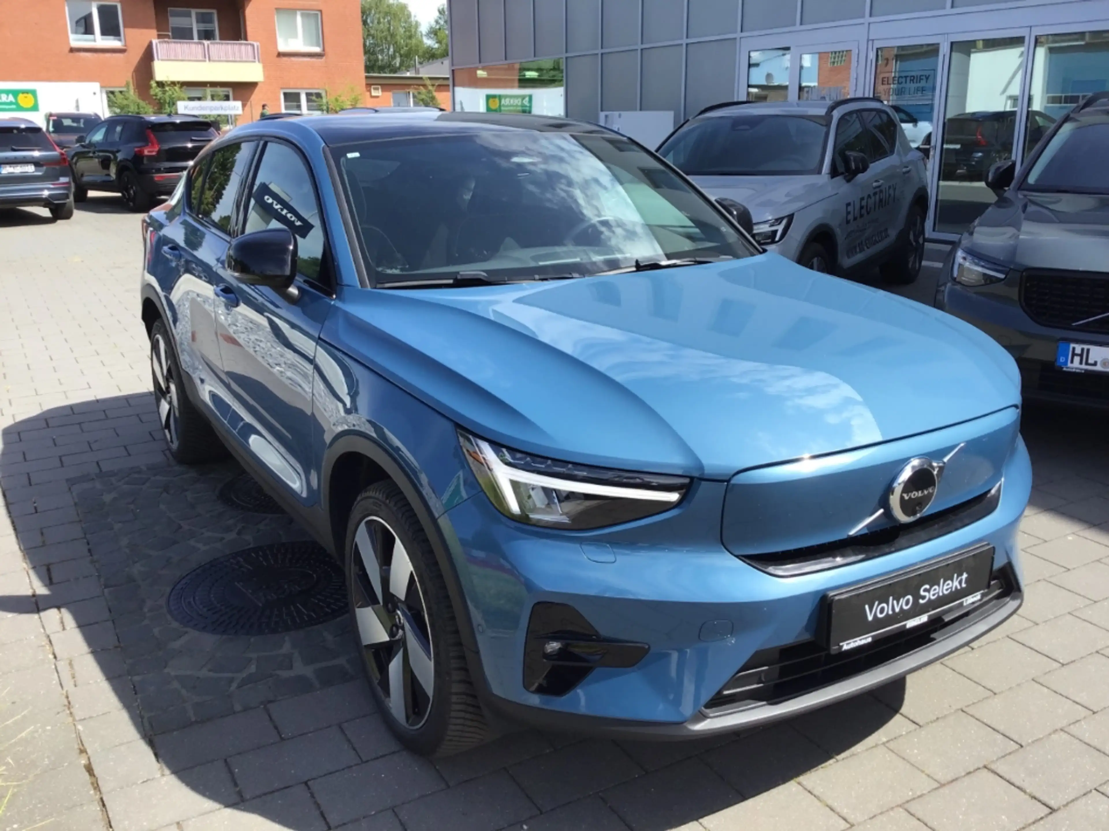 Volvo C40 Ultimate Recharge Twin Motor AWD Stdhzg. Cam — photo 4
