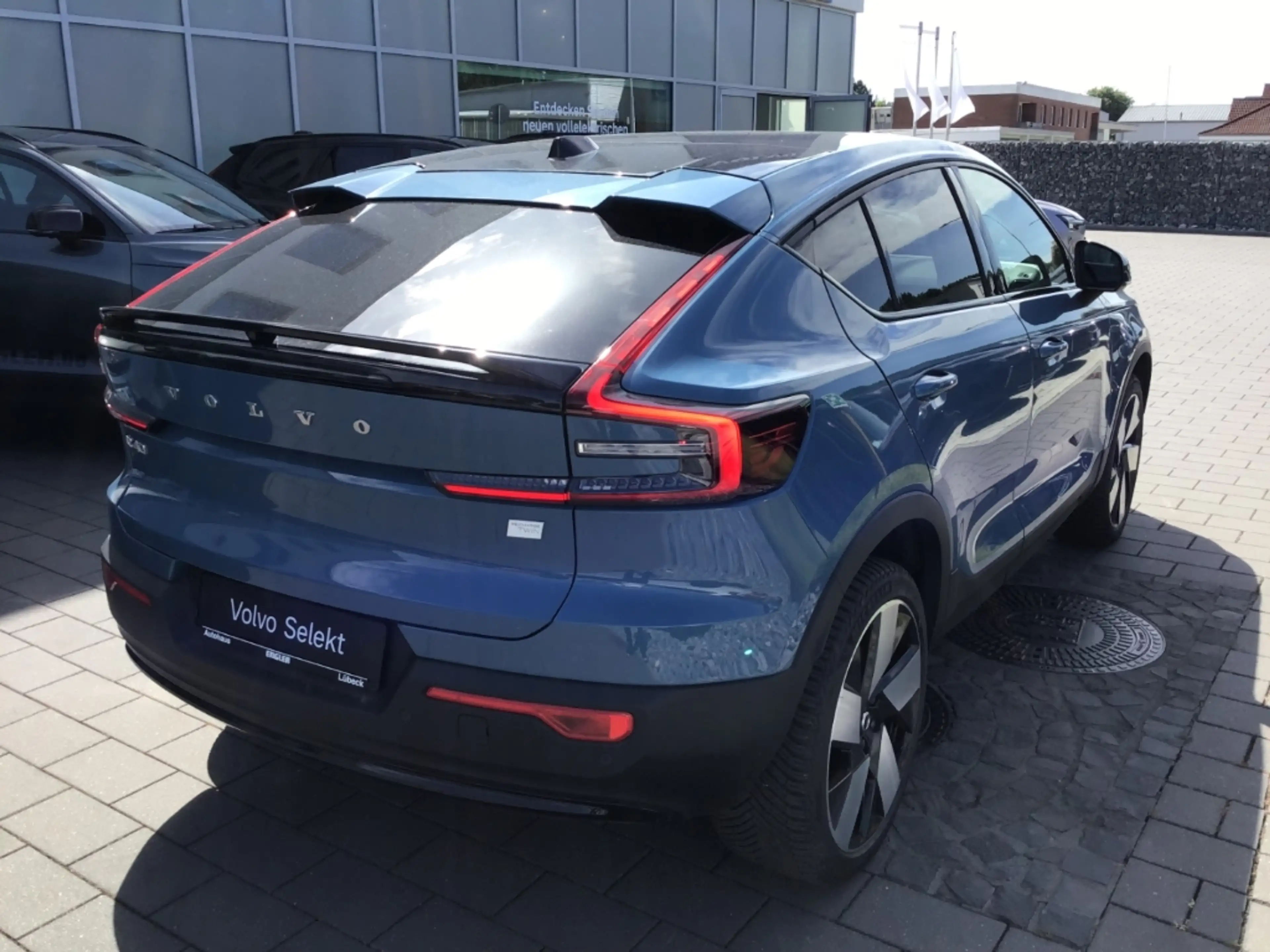 Volvo C40 Ultimate Recharge Twin Motor AWD Stdhzg. Cam — photo 8