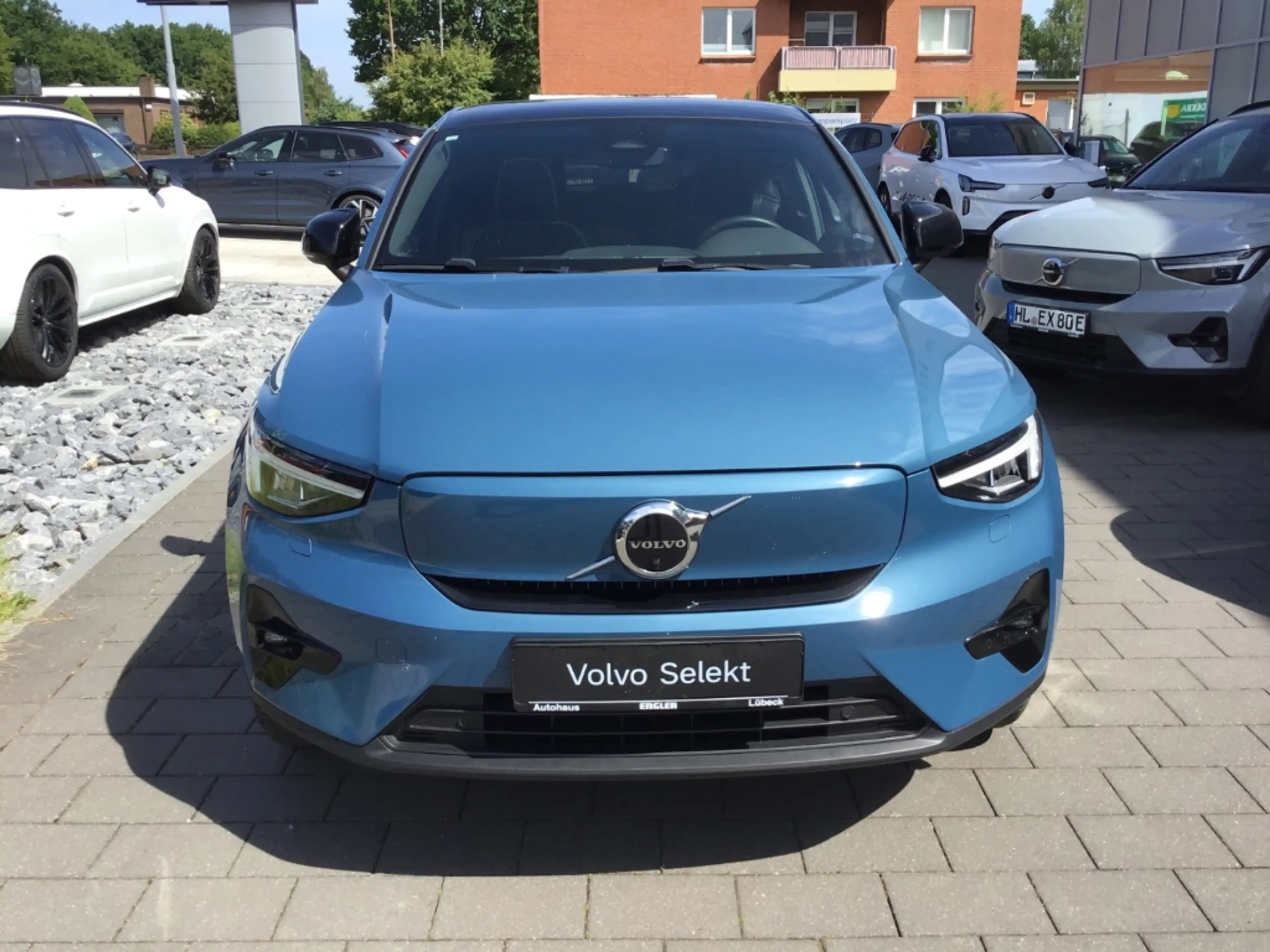 Volvo C40 Ultimate Recharge Twin Motor AWD Stdhzg. Cam — photo 3
