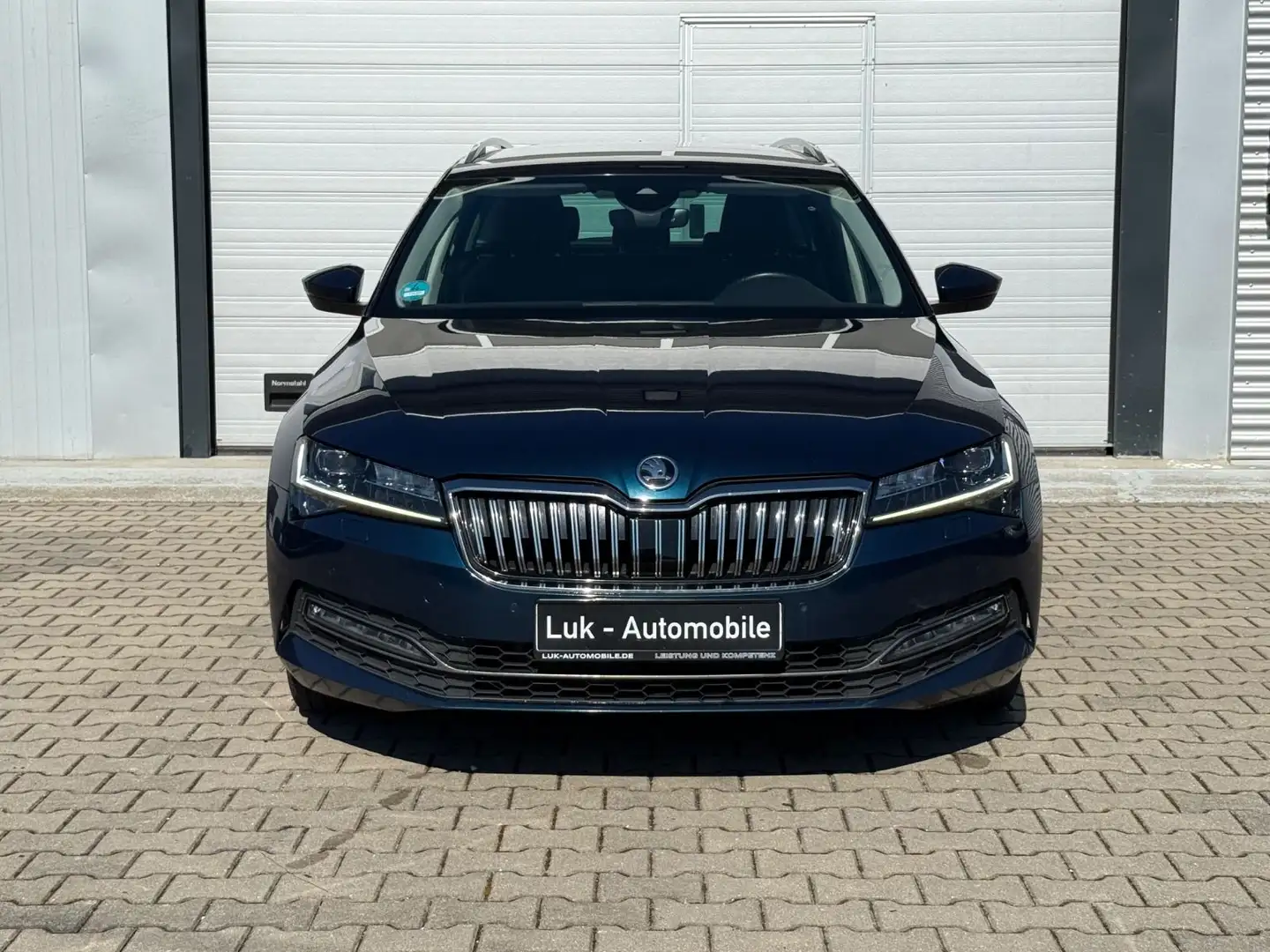 Skoda Superb Combi Mod 2023°LED-MATRIX°CAM°VIRTUAL°MEM Bleu - 2