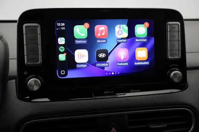 Hyundai Kona view 6