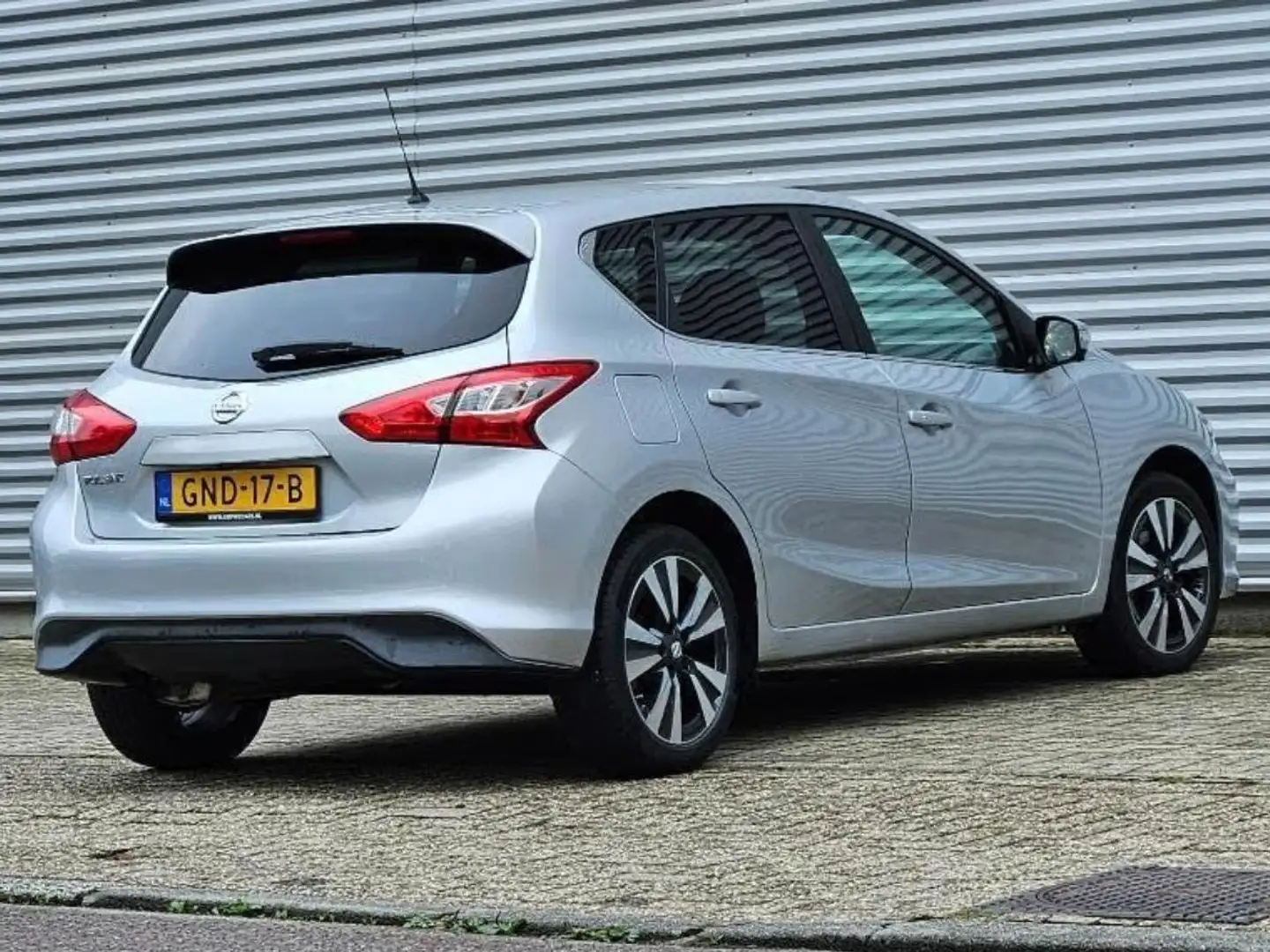 Nissan Pulsar Pulsar 1.2 DIG-T N-Connecta Argintiu - 2