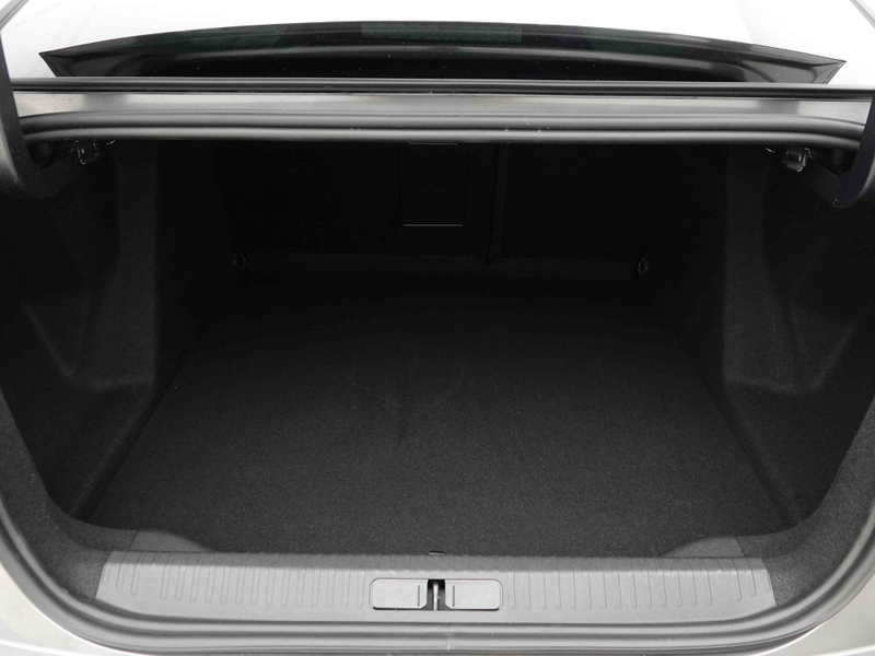 Citroen C4 X Hybrid 145 AUT MAX | Leather | GPS | Camera | Alu18 — photo 6