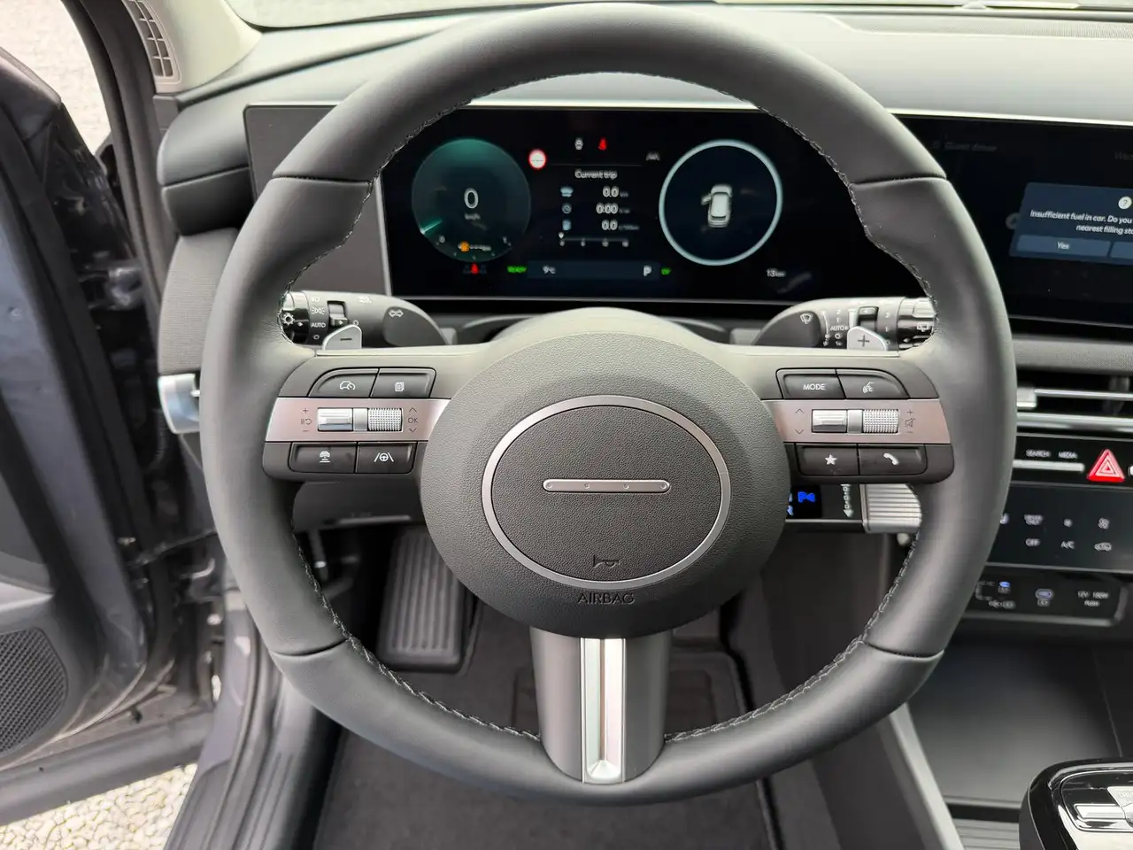 Hyundai TUCSON Style Hybrid Automatik 13
