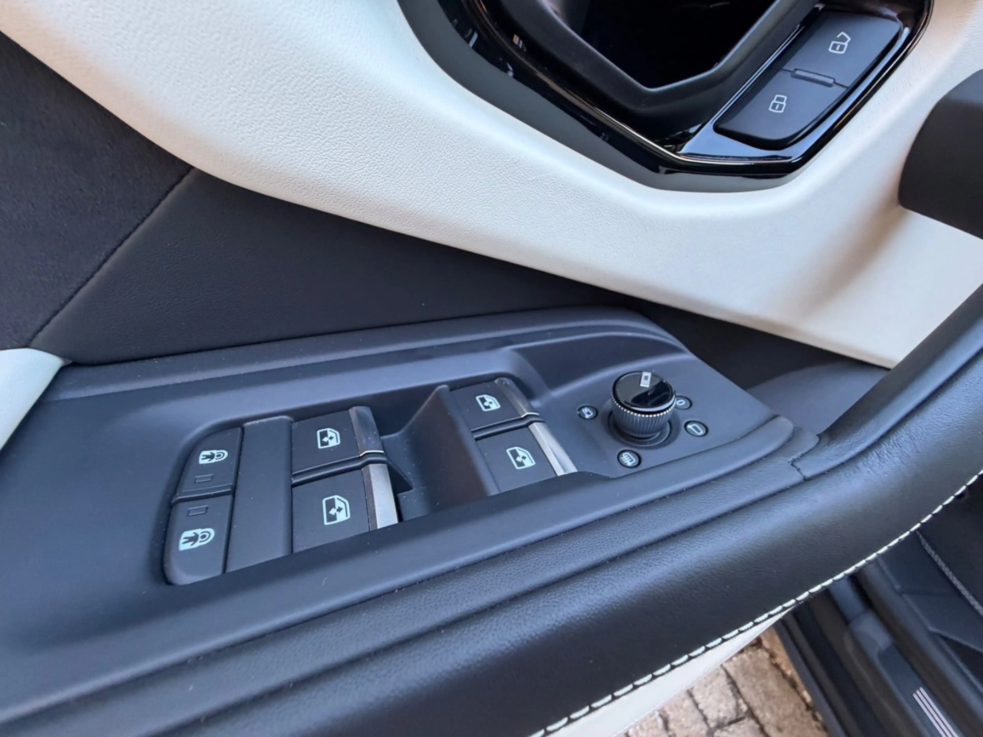 Lamborghini Urus S| Nero Nemesis| 23"| Keramik| B&O| 3D| HUD — photo 16