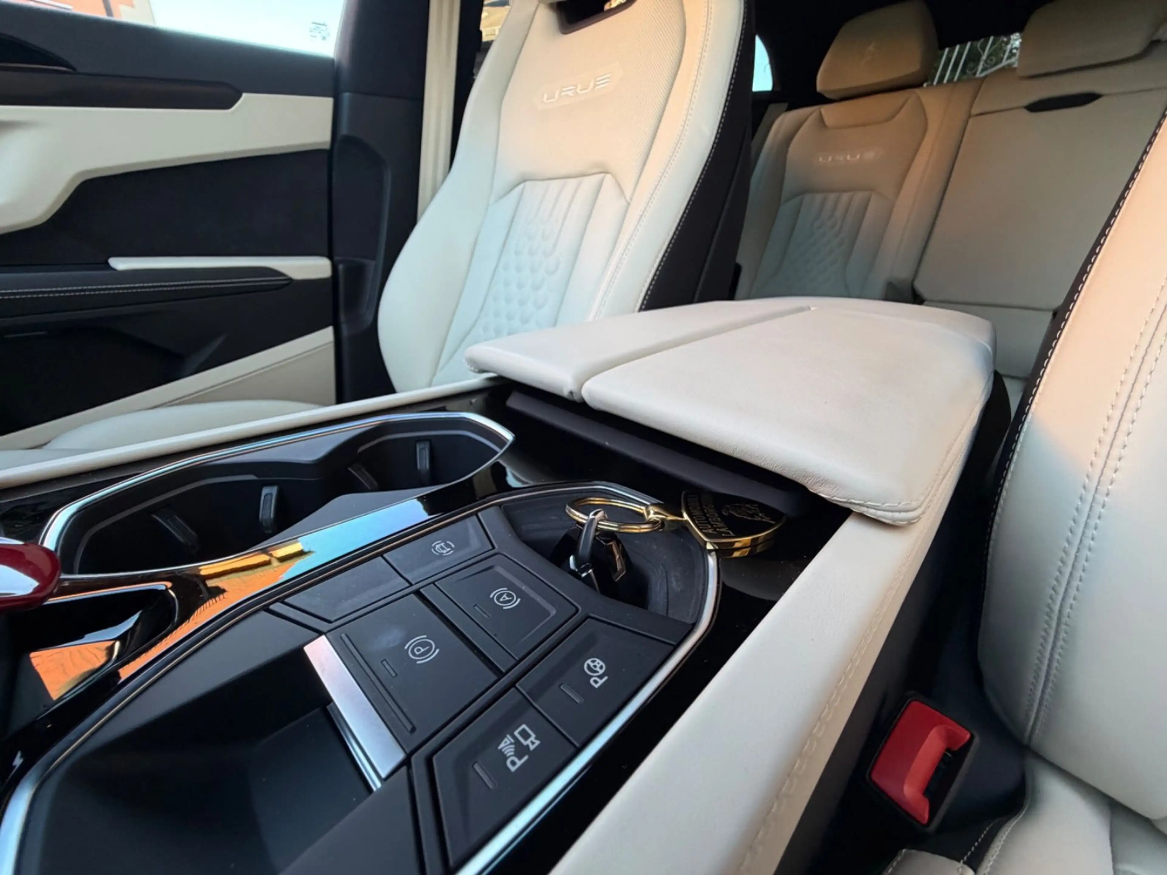 Lamborghini Urus S| Nero Nemesis| 23"| Keramik| B&O| 3D| HUD — photo 21