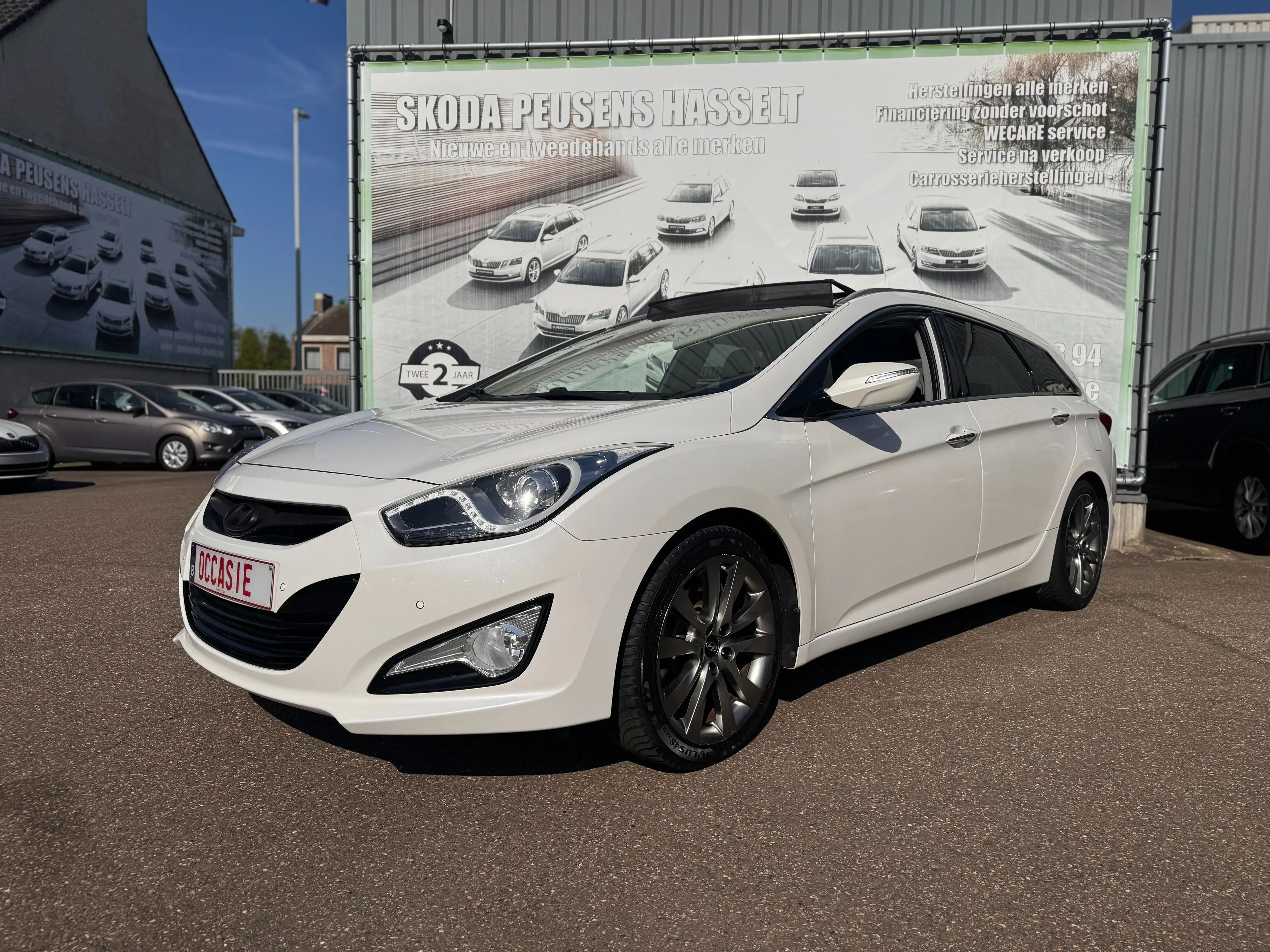 Hyundai i40 SW 1.7 CRDi Go! — photo 2