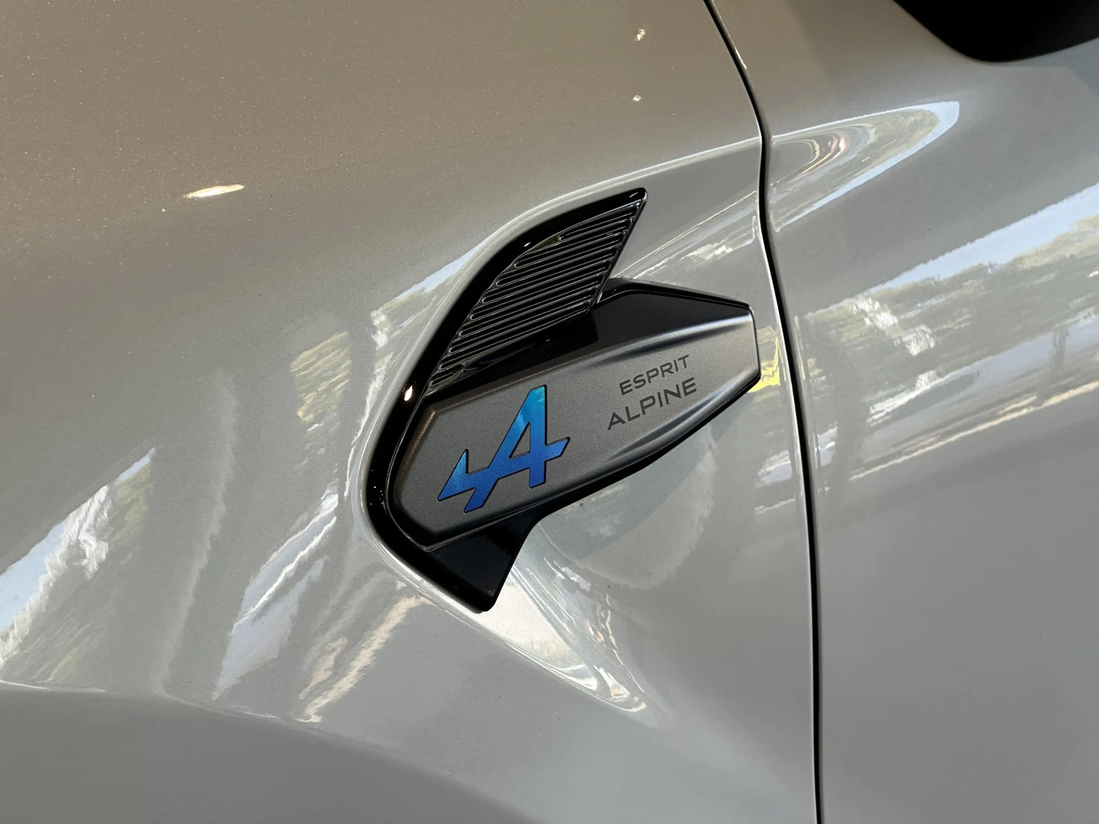 Renault Symbioz 1.8 E-Tech full hybrid 160 esprit Alpine PACK LIGH — photo 37