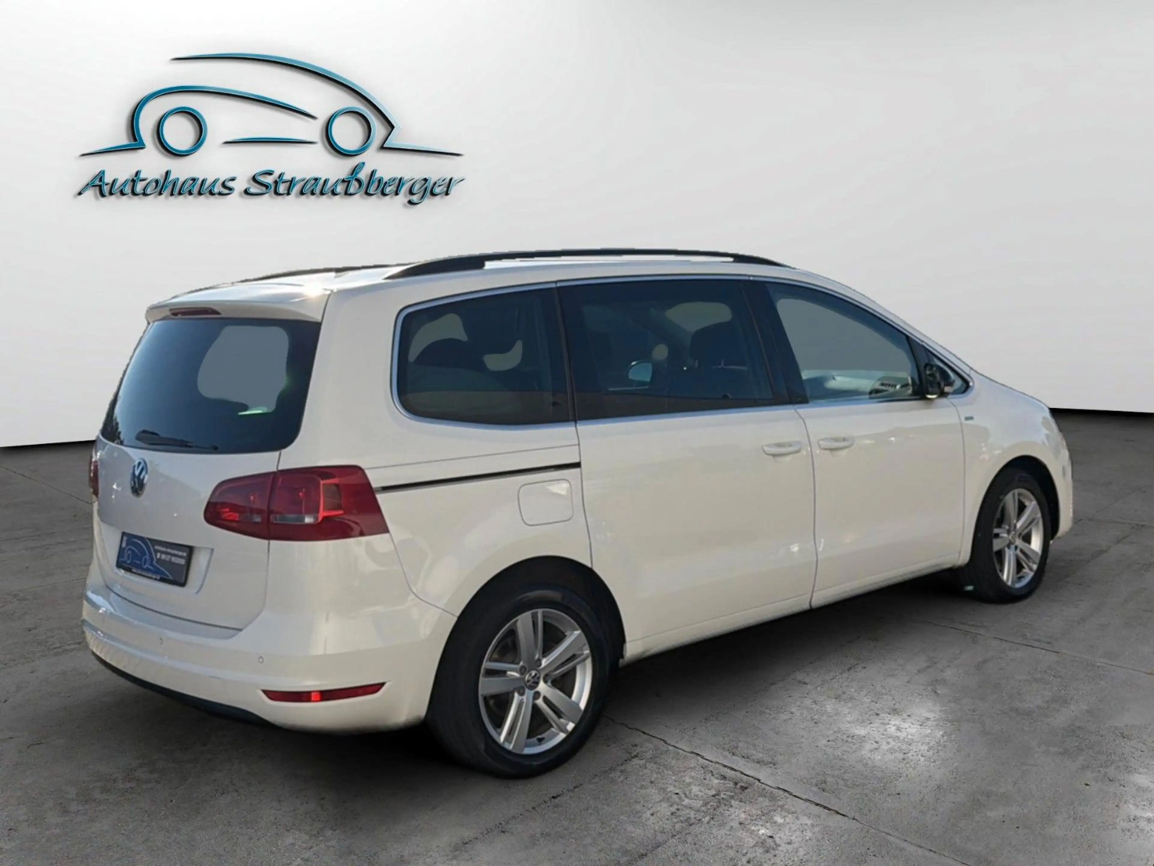 Volkswagen Sharan Match Tempomat SHZ AHK PANO PDC — photo 5