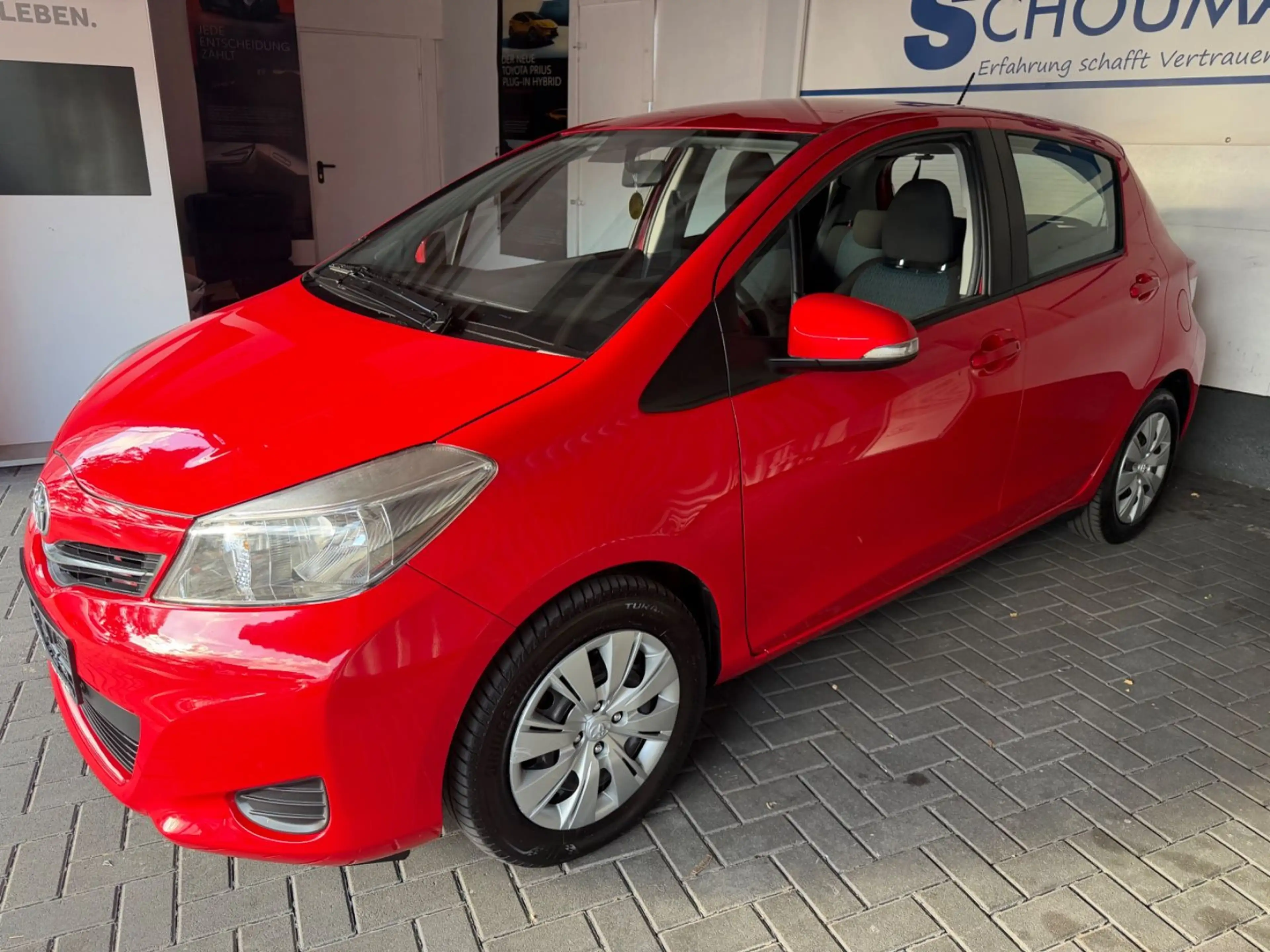 Toyota Yaris Life*SCHECKHEFT*KAMERA* — photo 4