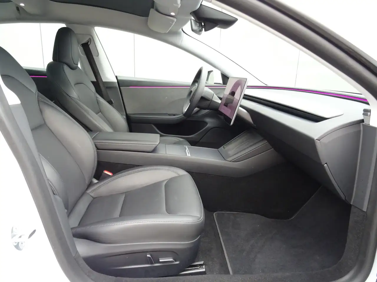 Tesla Model 3 RWD HIGHLAND * LEER * VENTILATIE * SFEER * 19 INCH, миниатюра 4