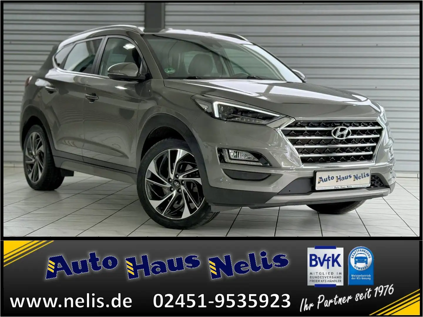 Hyundai TUCSON 1.6 T-GDI Style 2WD Autom. NaviTouch PDC Grau - 1