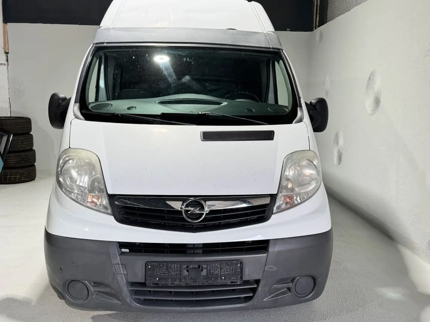 Opel Vivaro Kasten/Kombi Kasten L1H2 2,9t Weiß - 2