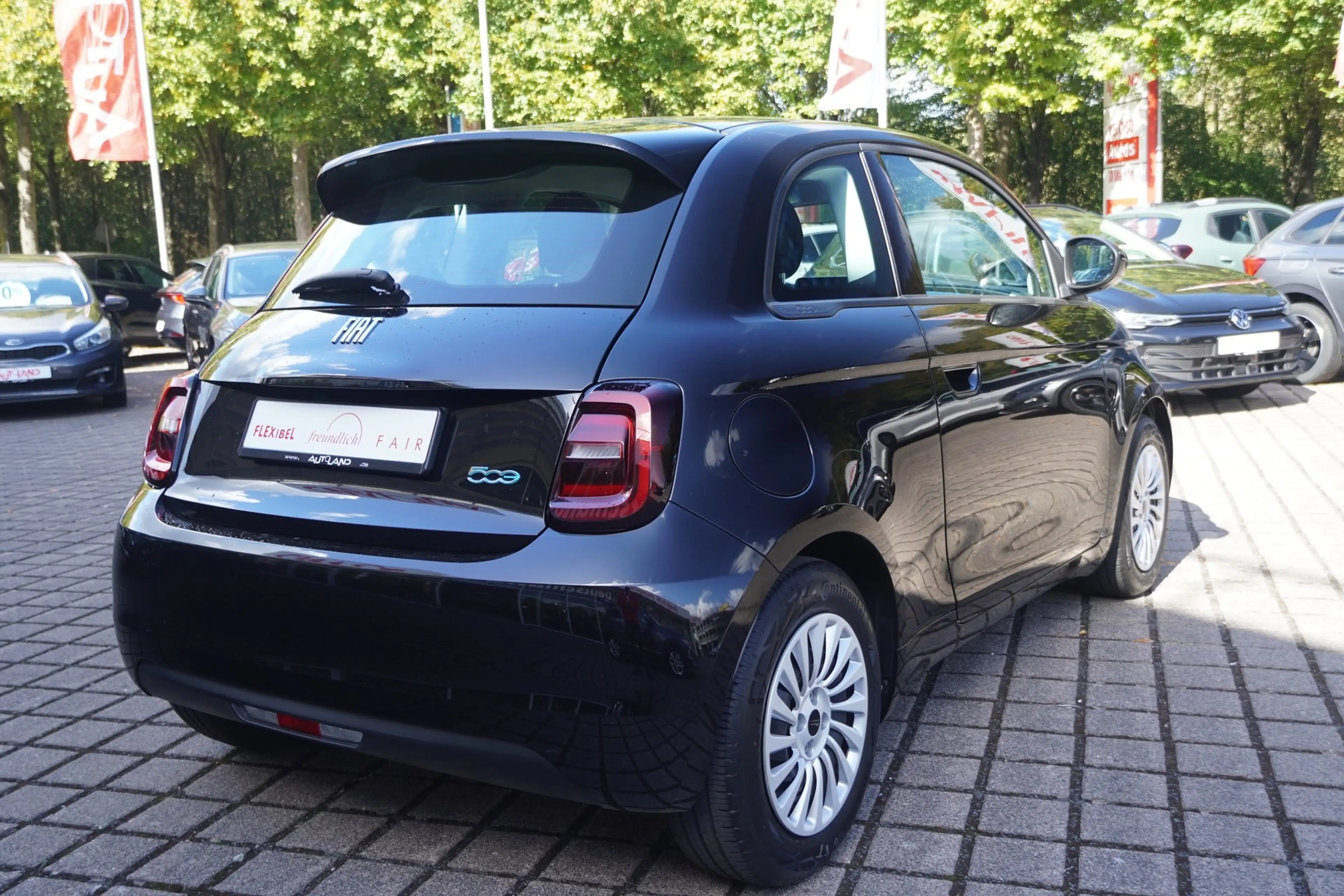 Fiat 500 e Action — photo 6