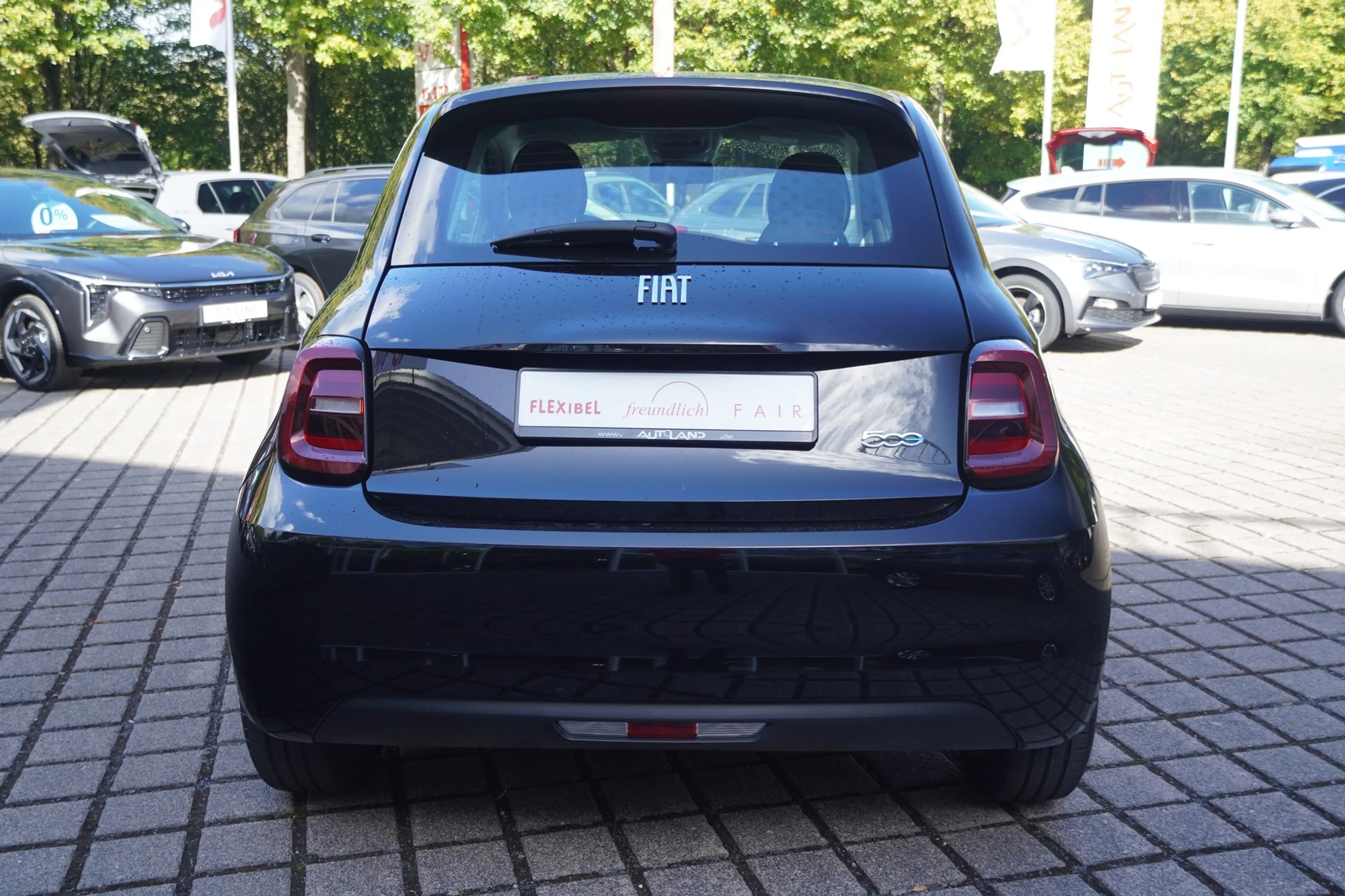 Fiat 500 e Action — photo 7