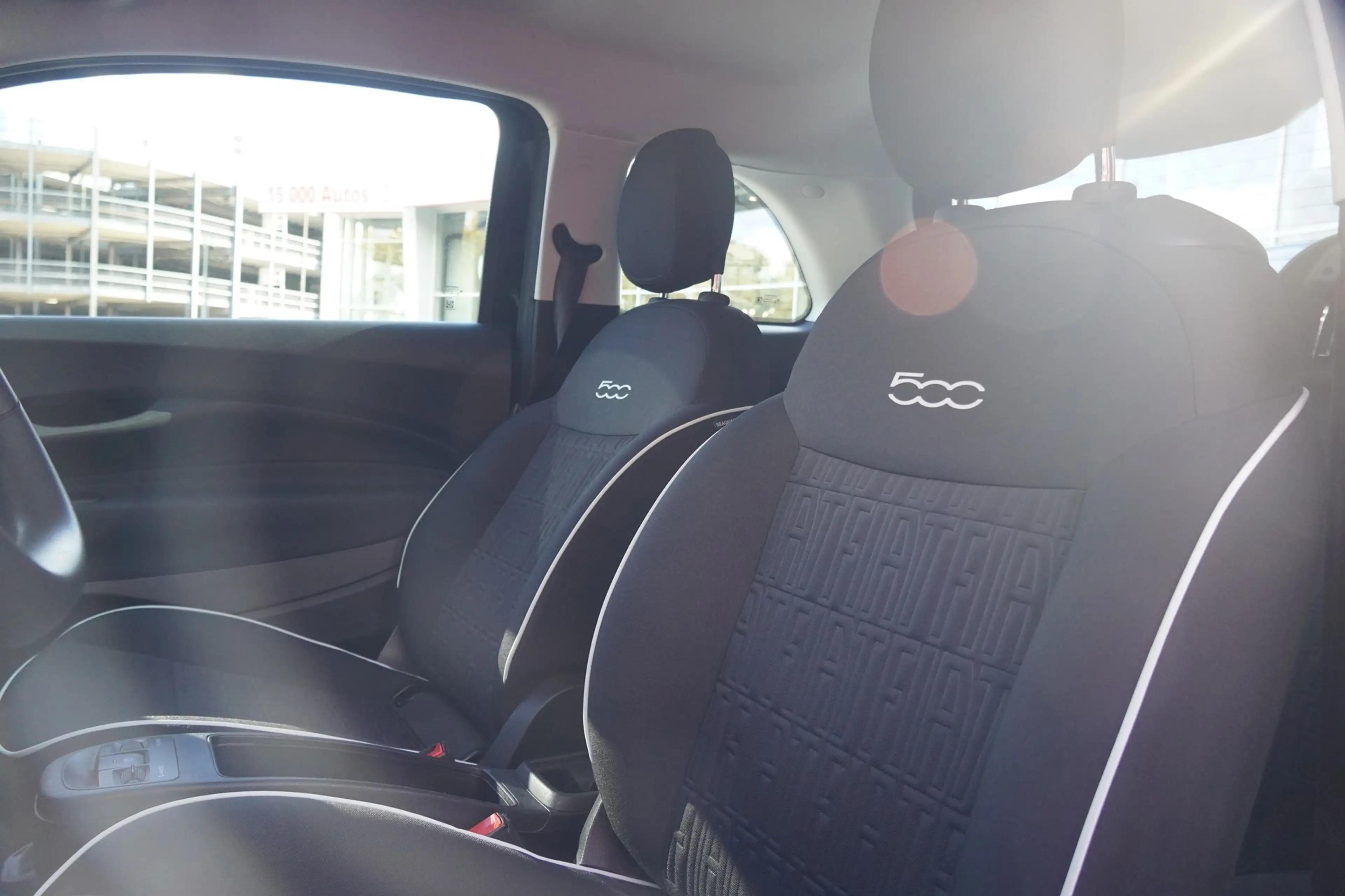 Fiat 500 e Action — photo 9