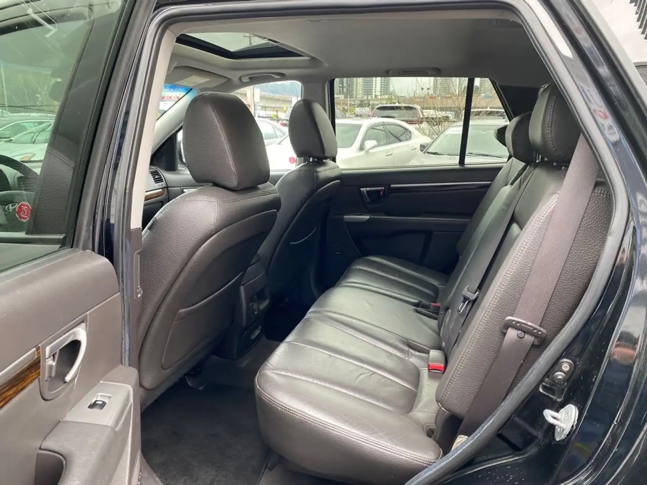 Hyundai SANTA FE снимка Hyundai SANTA FE