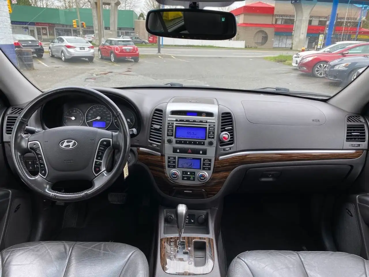 Hyundai SANTA FE снимка Hyundai SANTA FE