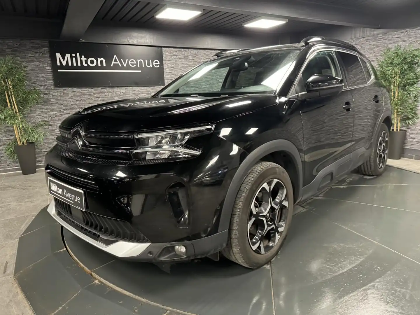 Citroen C5 Aircross C5 Aircross 1.5 BlueHDi - 130 EAT8  Shine Noir - 1