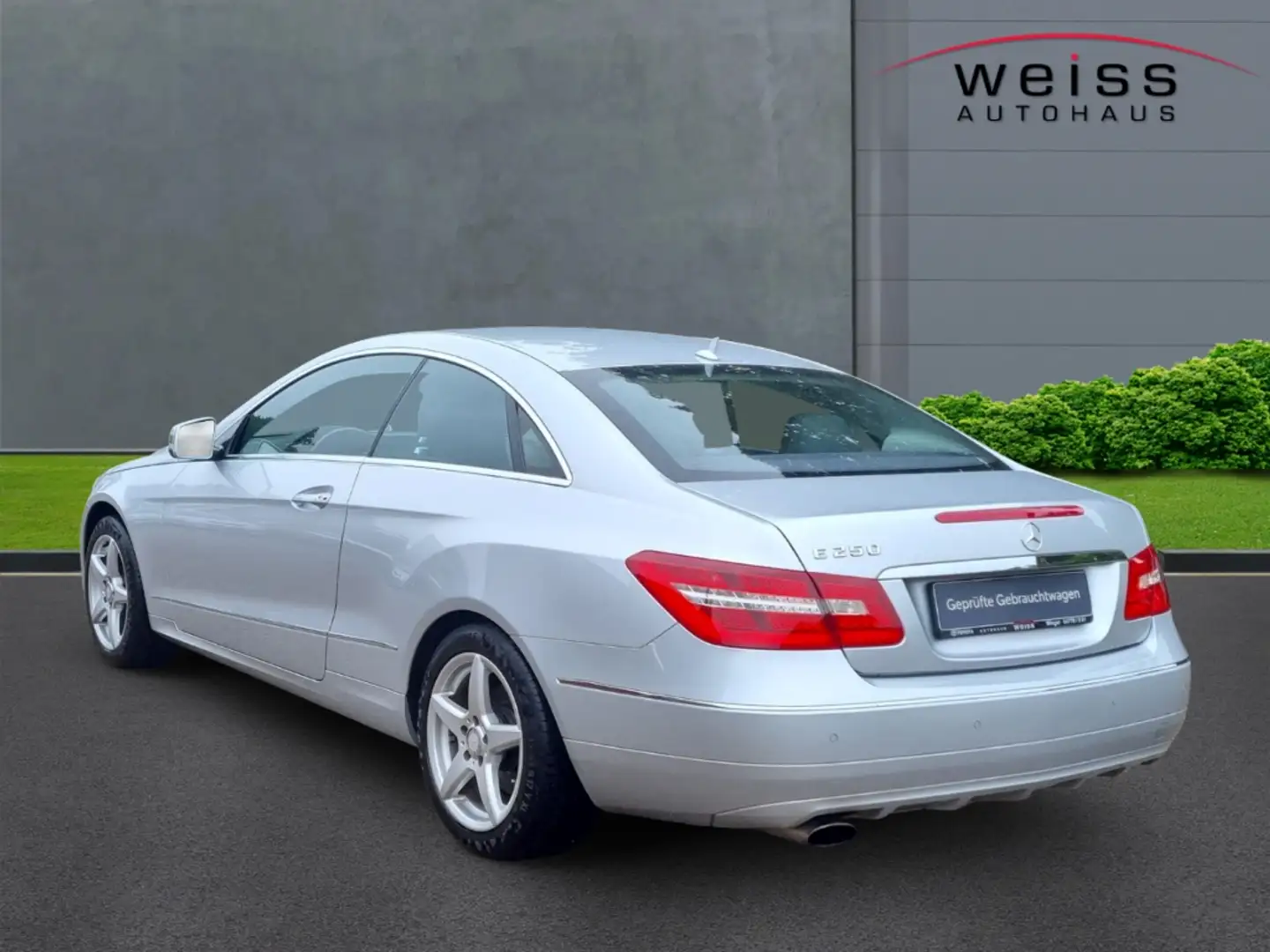 Mercedes-Benz 250 -Klasse Coupe CGI BlueEfficiency Leder Klimaautom Silber - 2