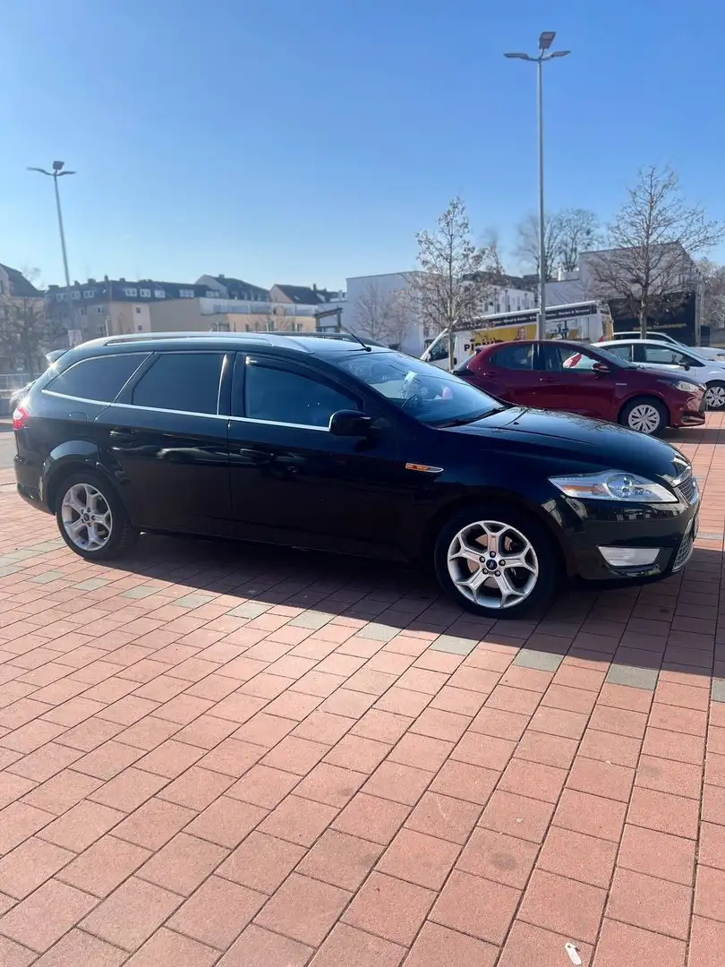 Ford Mondeo 3.0 Turnier V6 ST 220 - 1