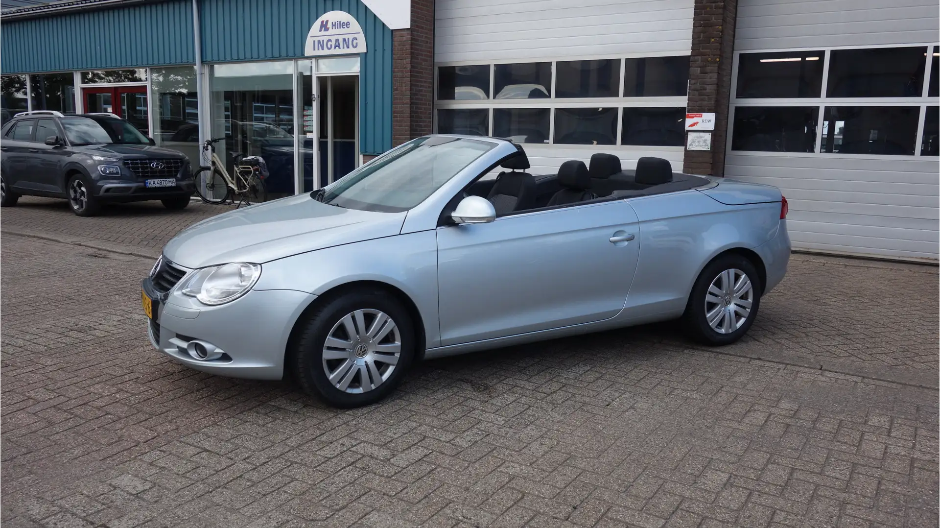 Volkswagen Eos 2.0-16v FSI Gris - 2