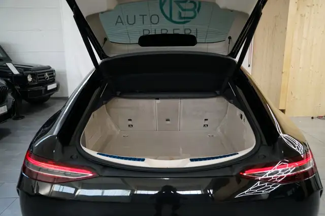 Mercedes-Benz Amg GT view 8