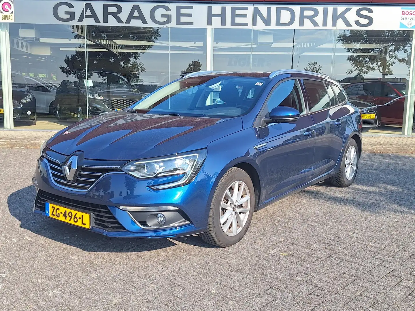 Renault Megane Estate 1.2 TCe 130pk Limited | Trekhaak 1.700kg | Bleu - 1