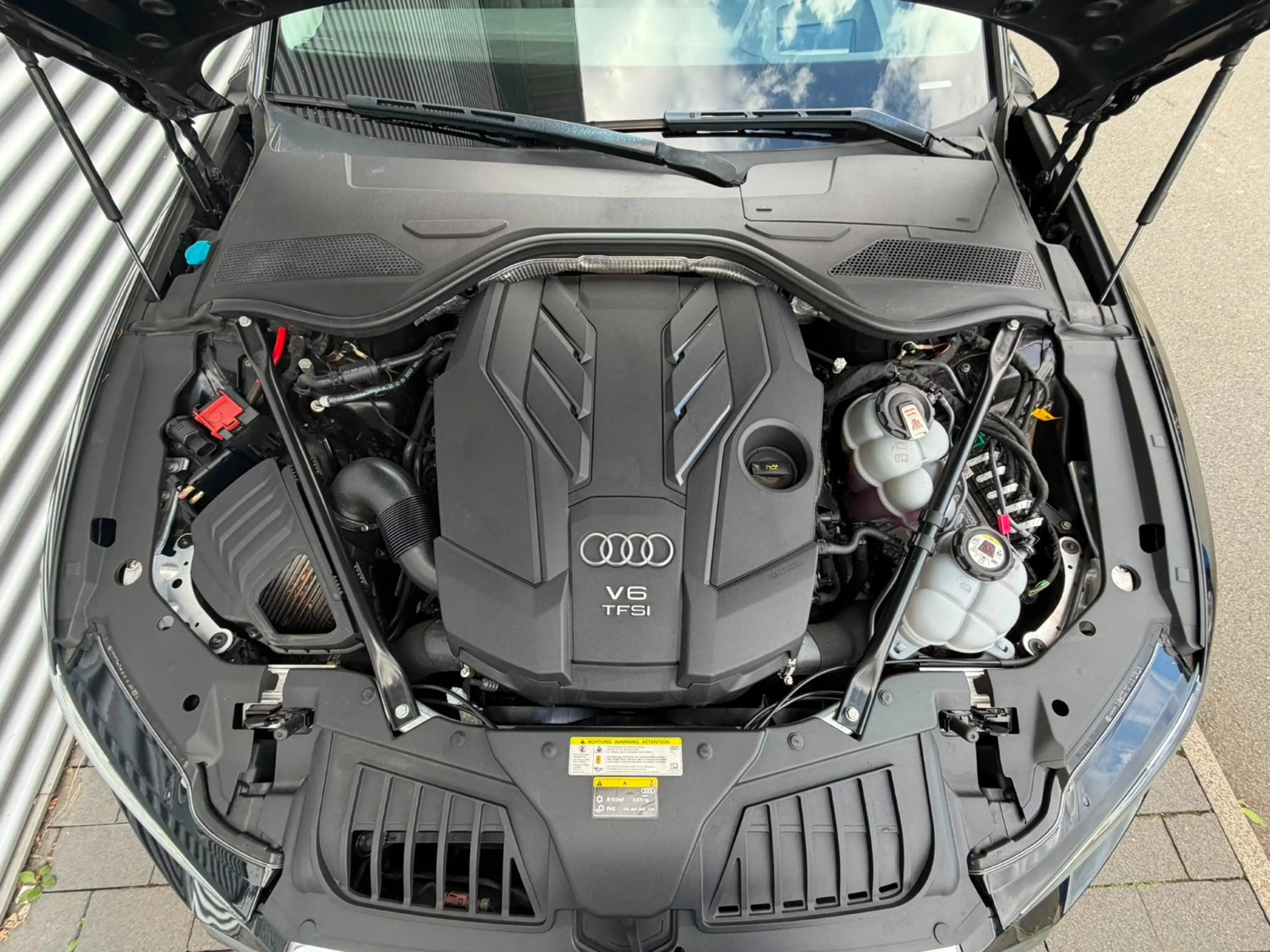 Audi A8 60 TFSIe+WINTERRÄDER+HEAD UP+PANORAMADACH+B&O — photo 9