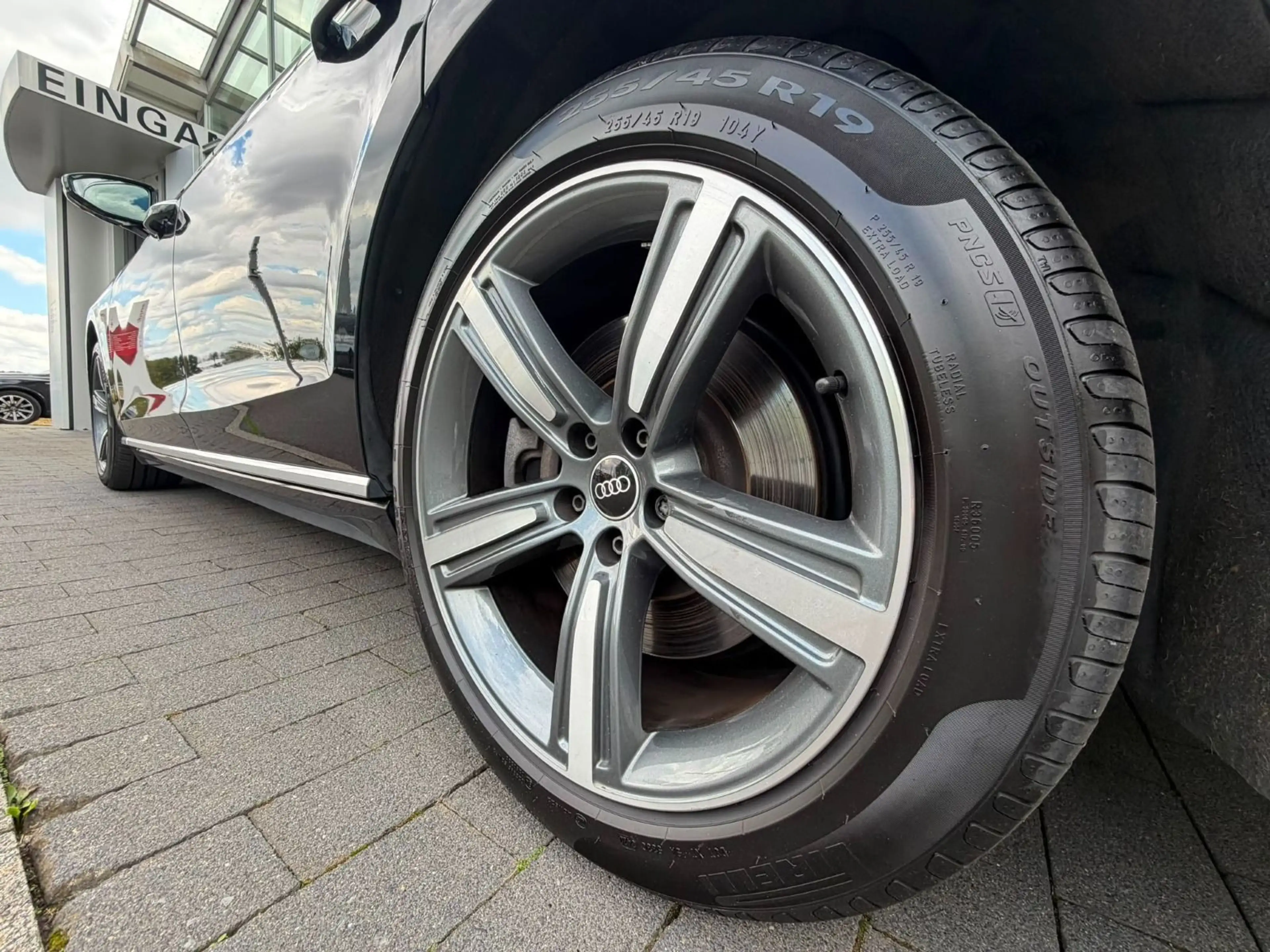 Audi A8 60 TFSIe+WINTERRÄDER+HEAD UP+PANORAMADACH+B&O — photo 8