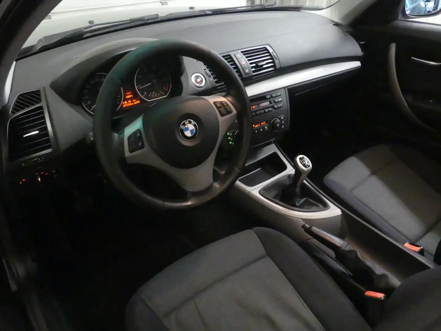 BMW 116 1-serie 116i - Airco - 5deurs - Mooie auto! Noir - 2