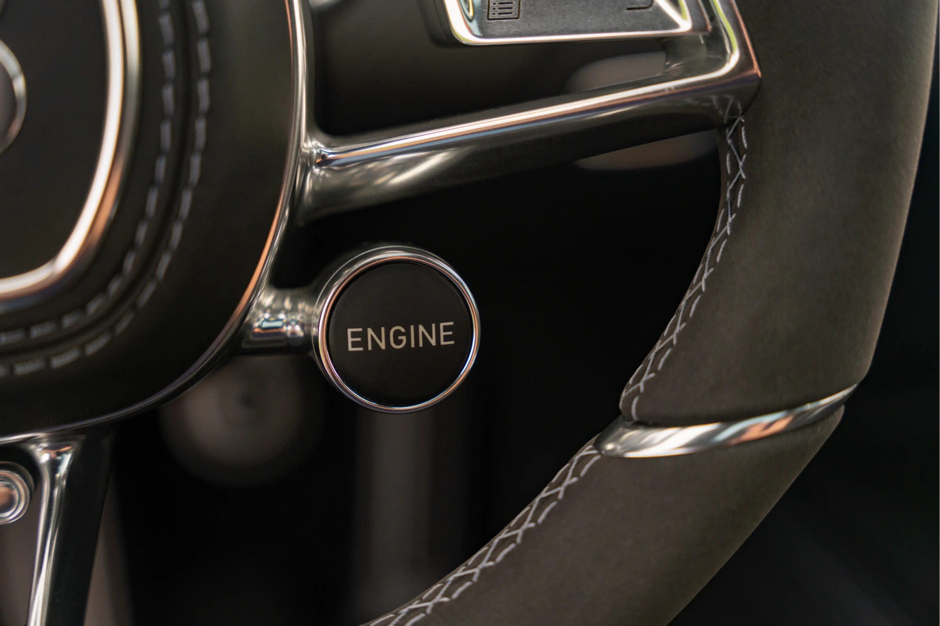 Bugatti Chiron Sport - Visible Carbon - Sky View - 1 of 60 — photo 11