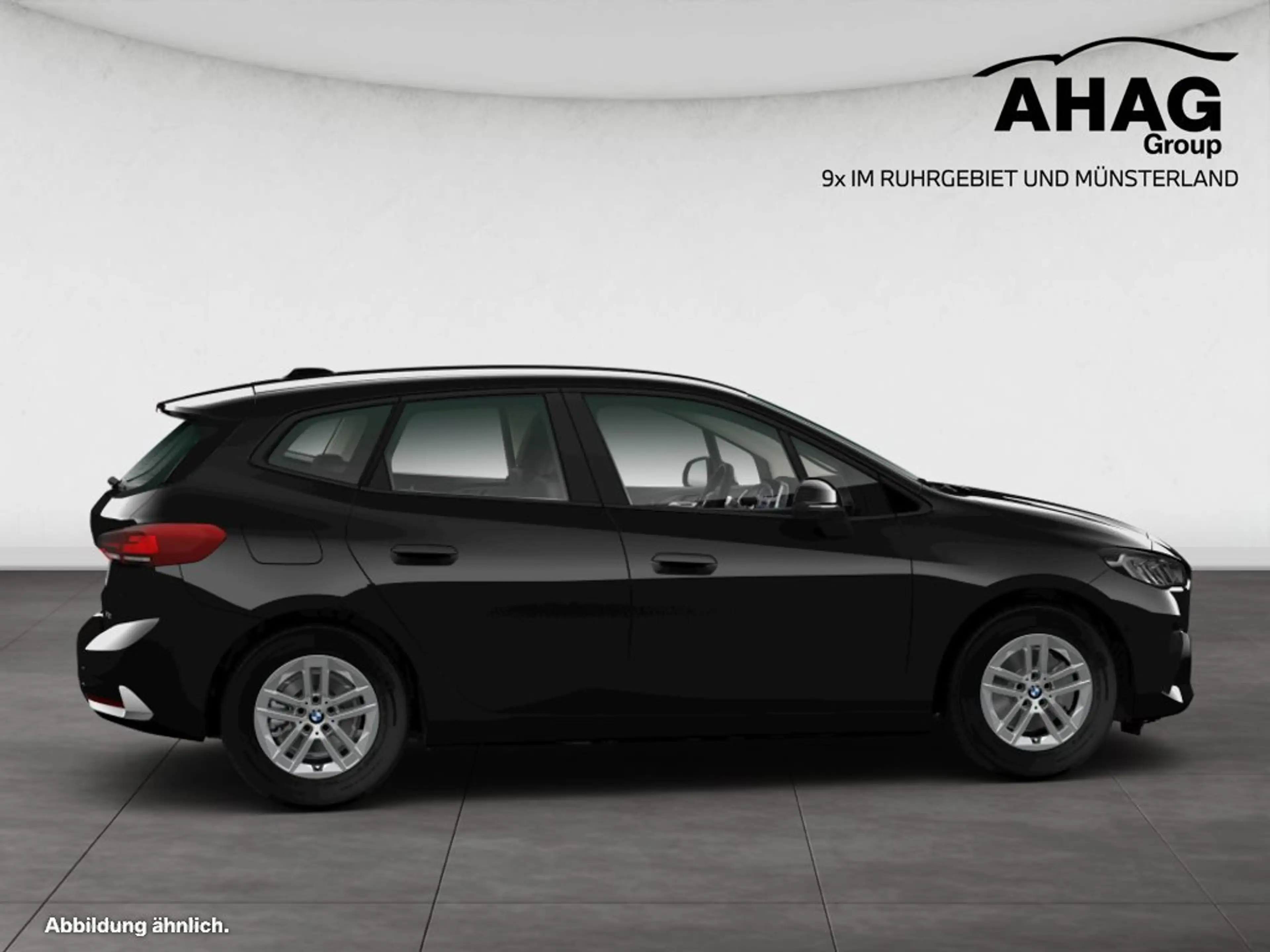 BMW 218 i Active Tourer — photo 8