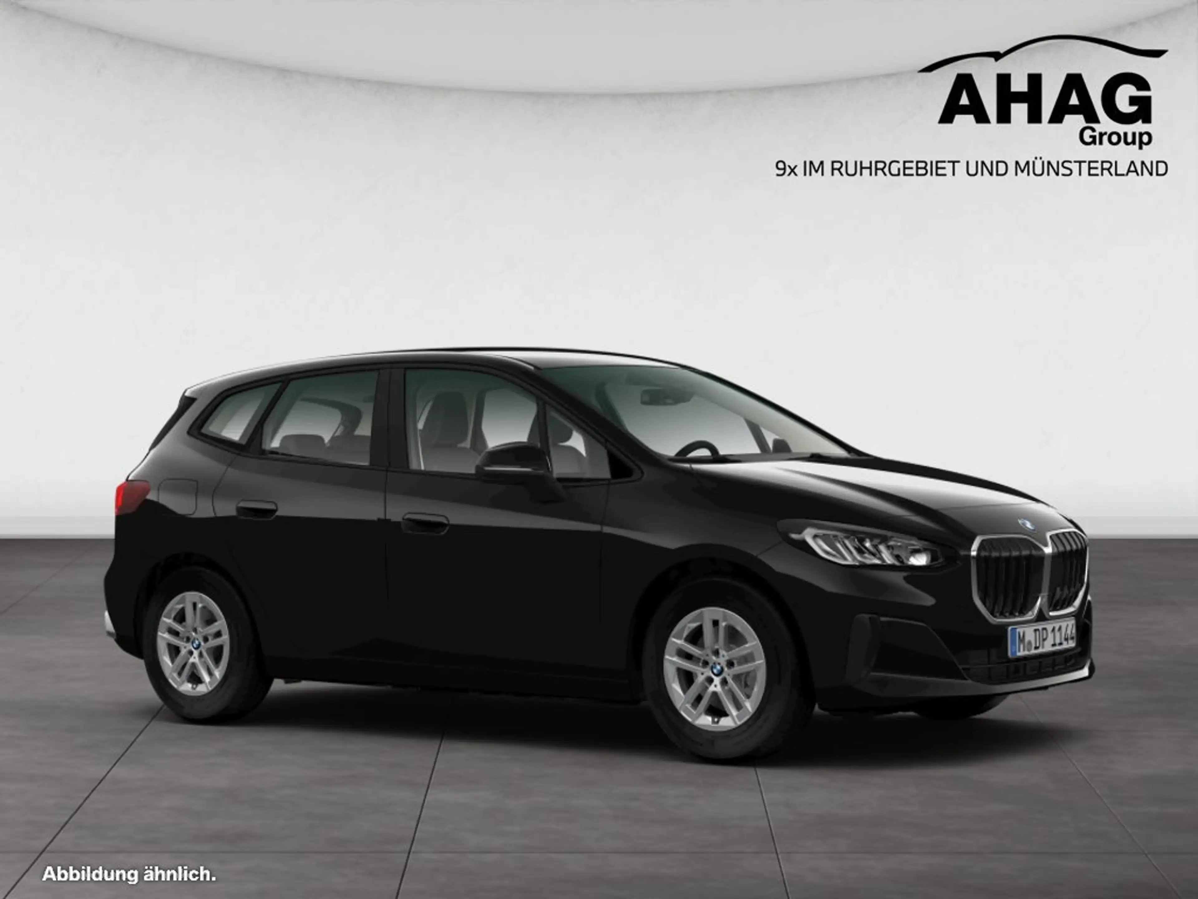 BMW 218 i Active Tourer — photo 9