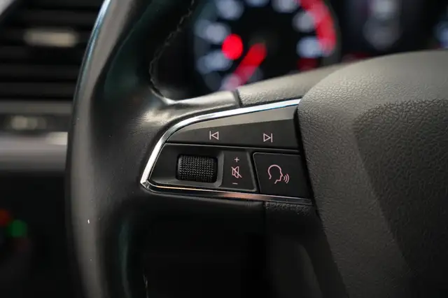 Seat Leon view 8