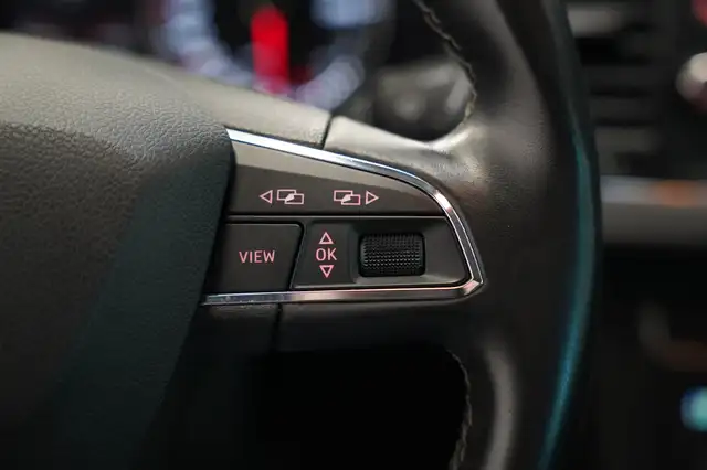 Seat Leon view 9