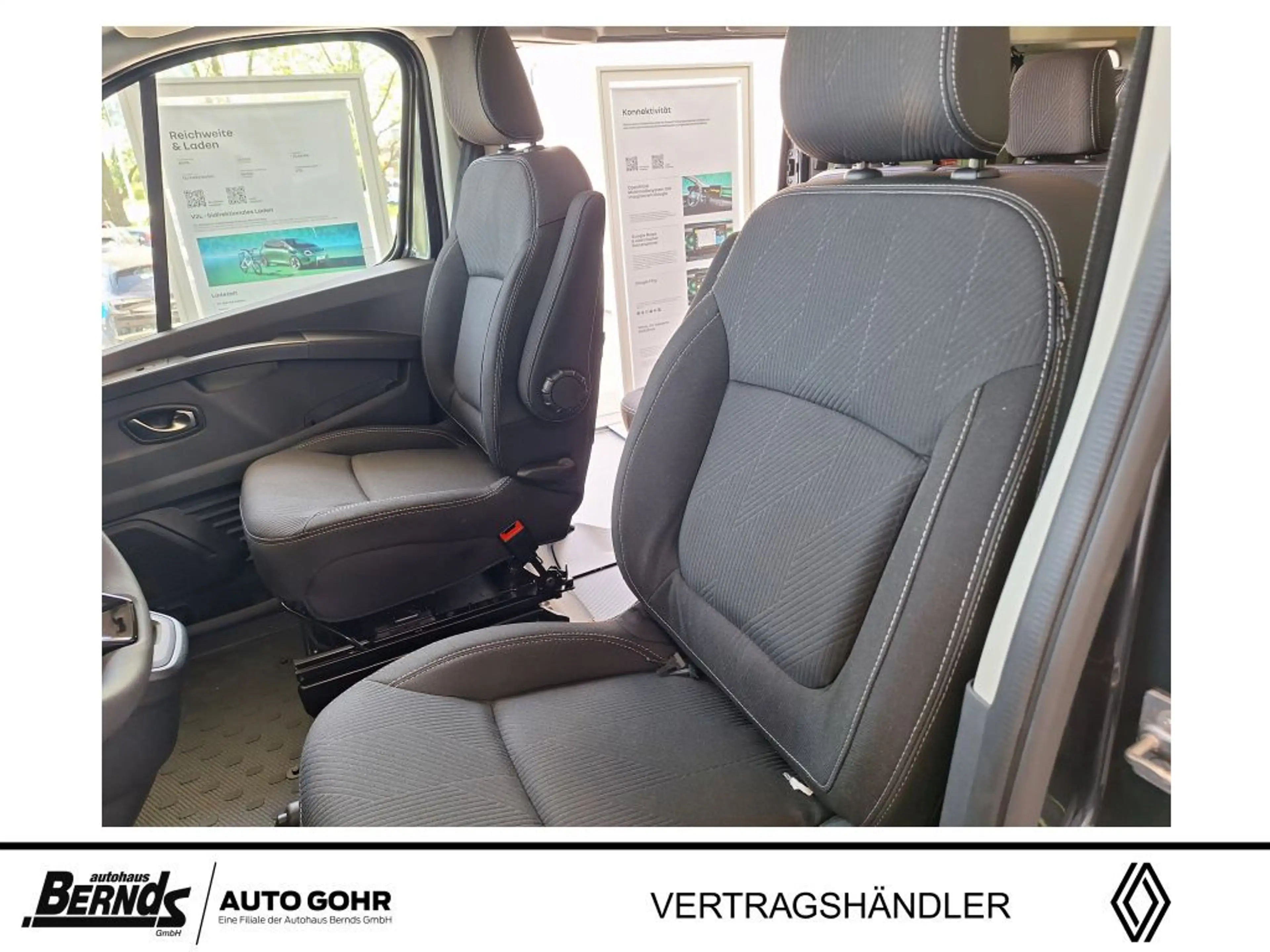 Renault Trafic Blue dCi 150 Grand Aut. Evolution AUTOMATIK — photo 9