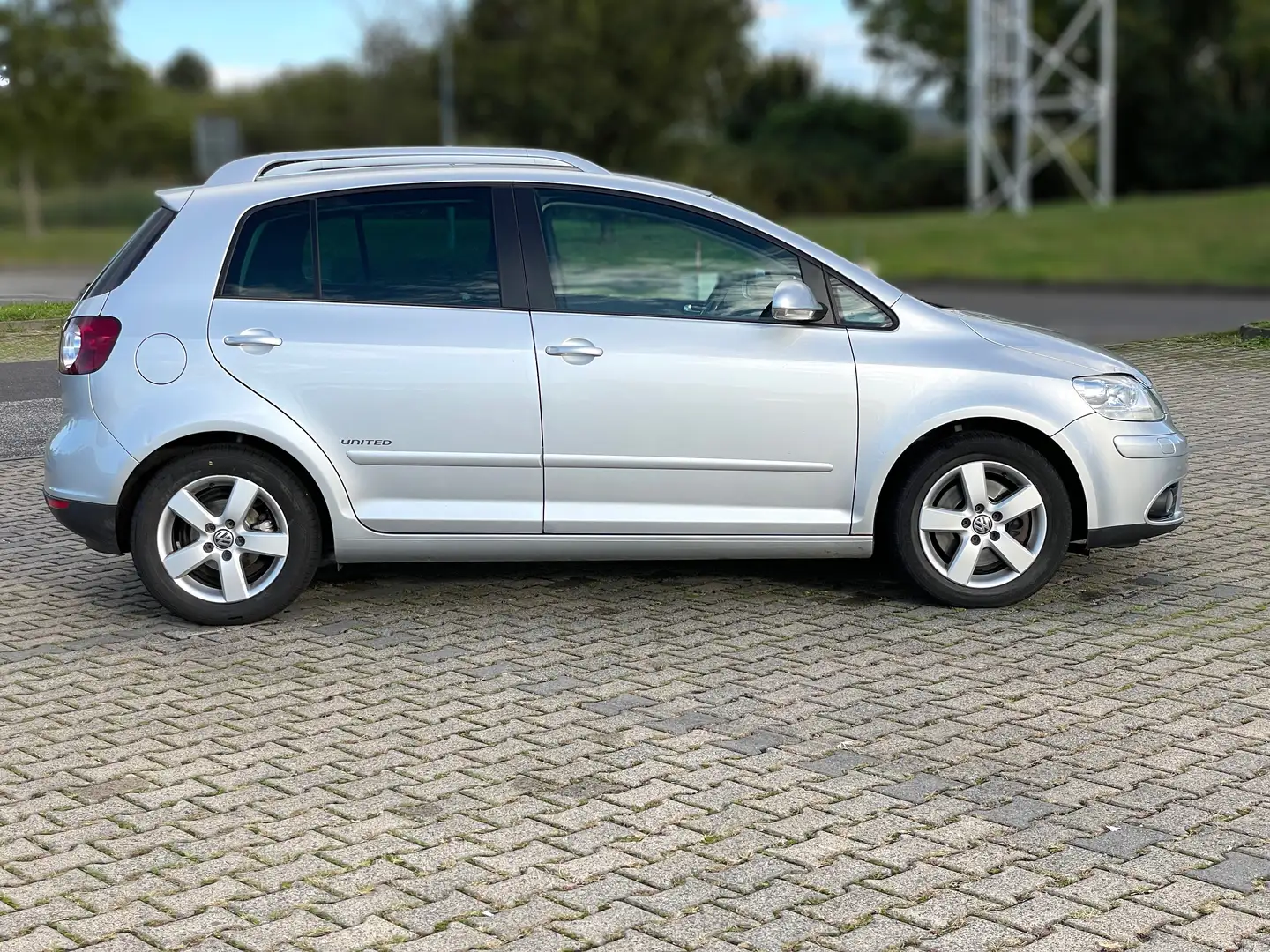 Volkswagen Golf Plus "United": Xenon, PDC & vieles mehr Silber - 2