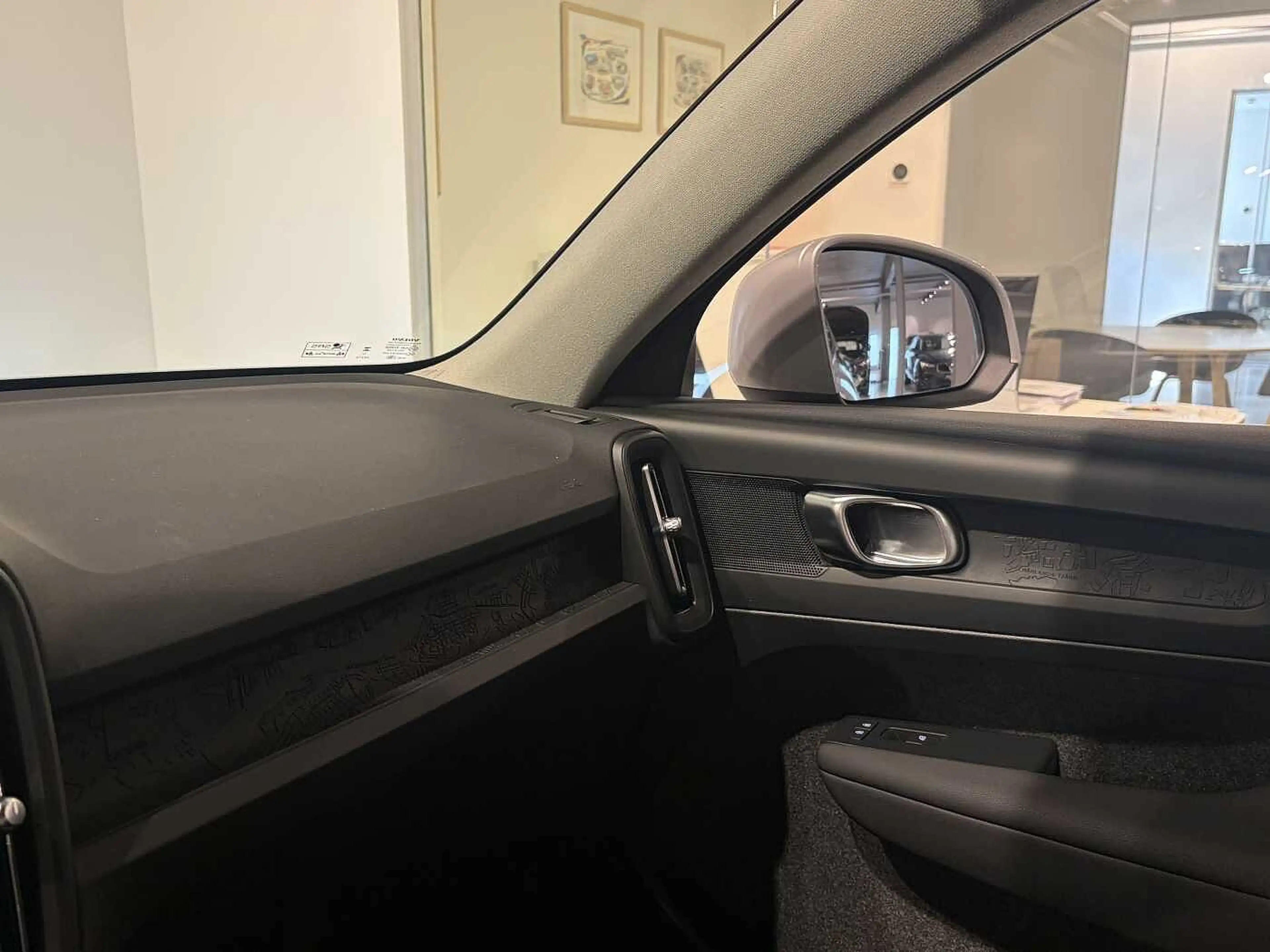Volvo XC40 T2 Automaat Micro hybrid — photo 9