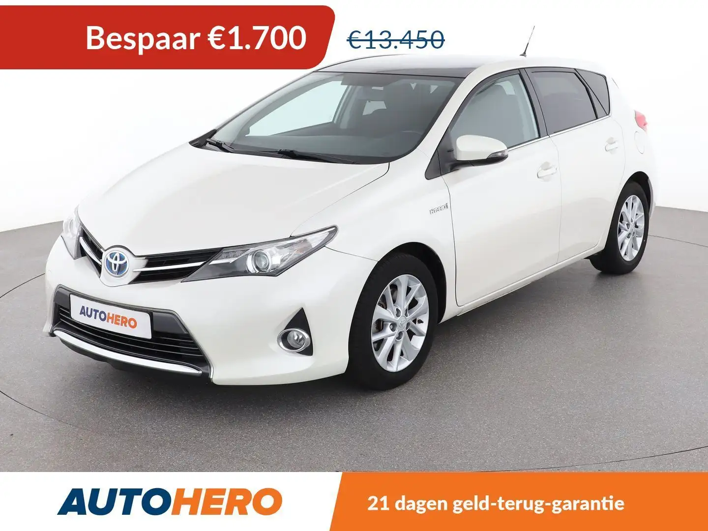 Toyota Auris 1.8 Hybrid Active bijela - 1
