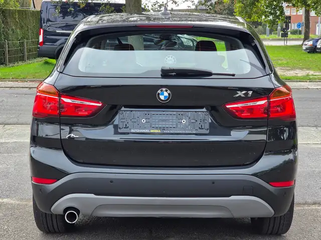 BMW X1 view 5
