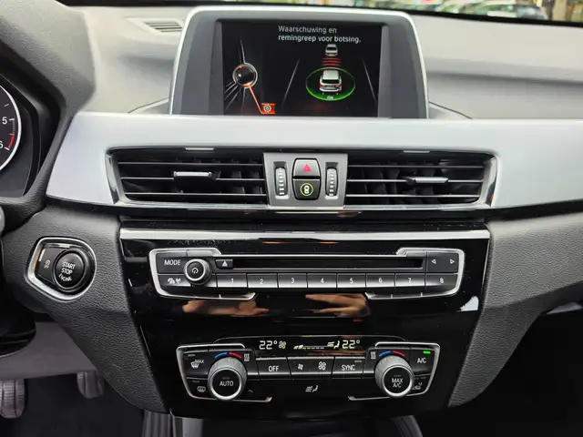 BMW X1 view 13