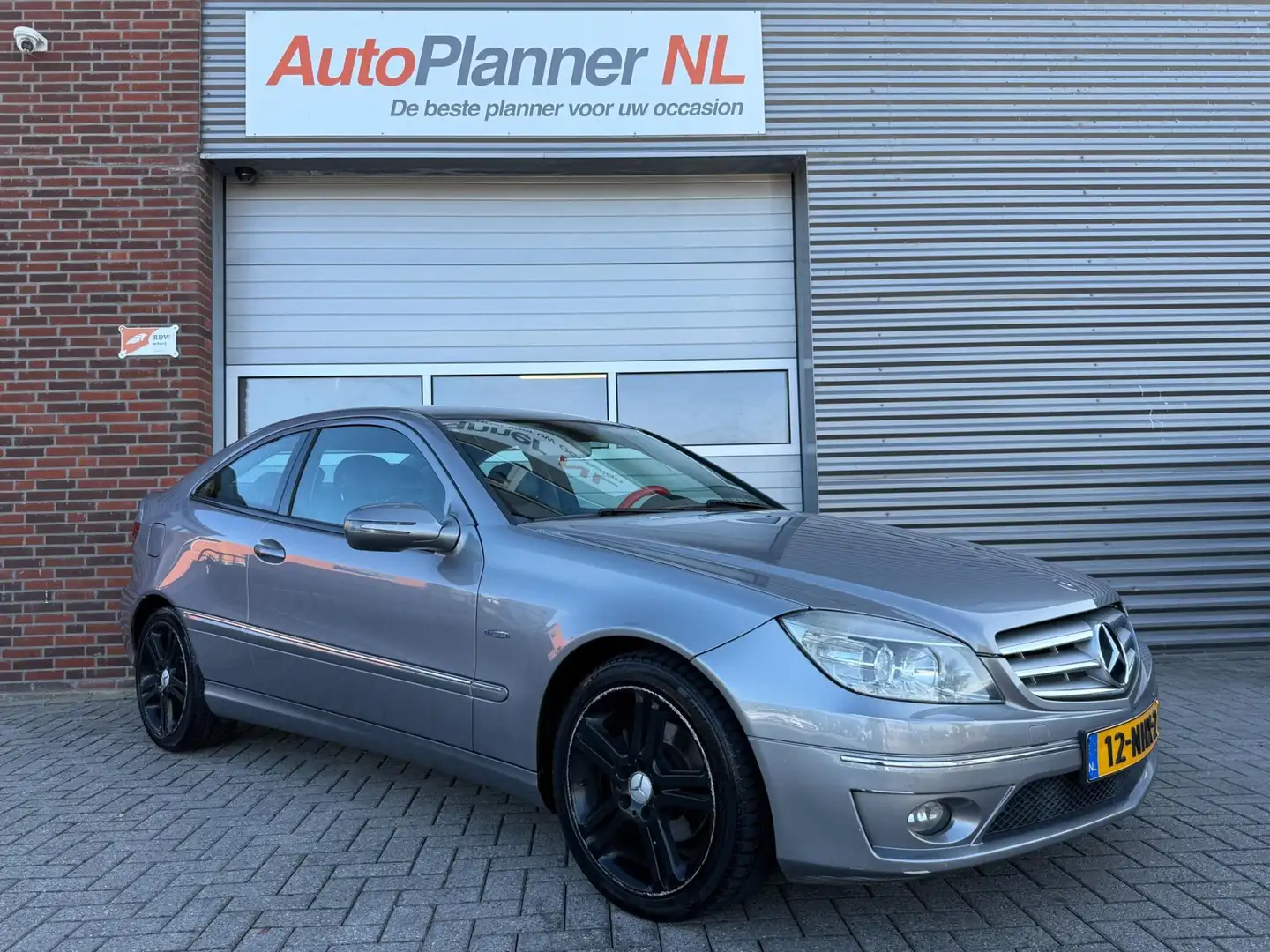 Mercedes-Benz CLC 160 BlueEFFICIENCY Business Class! siva - 1
