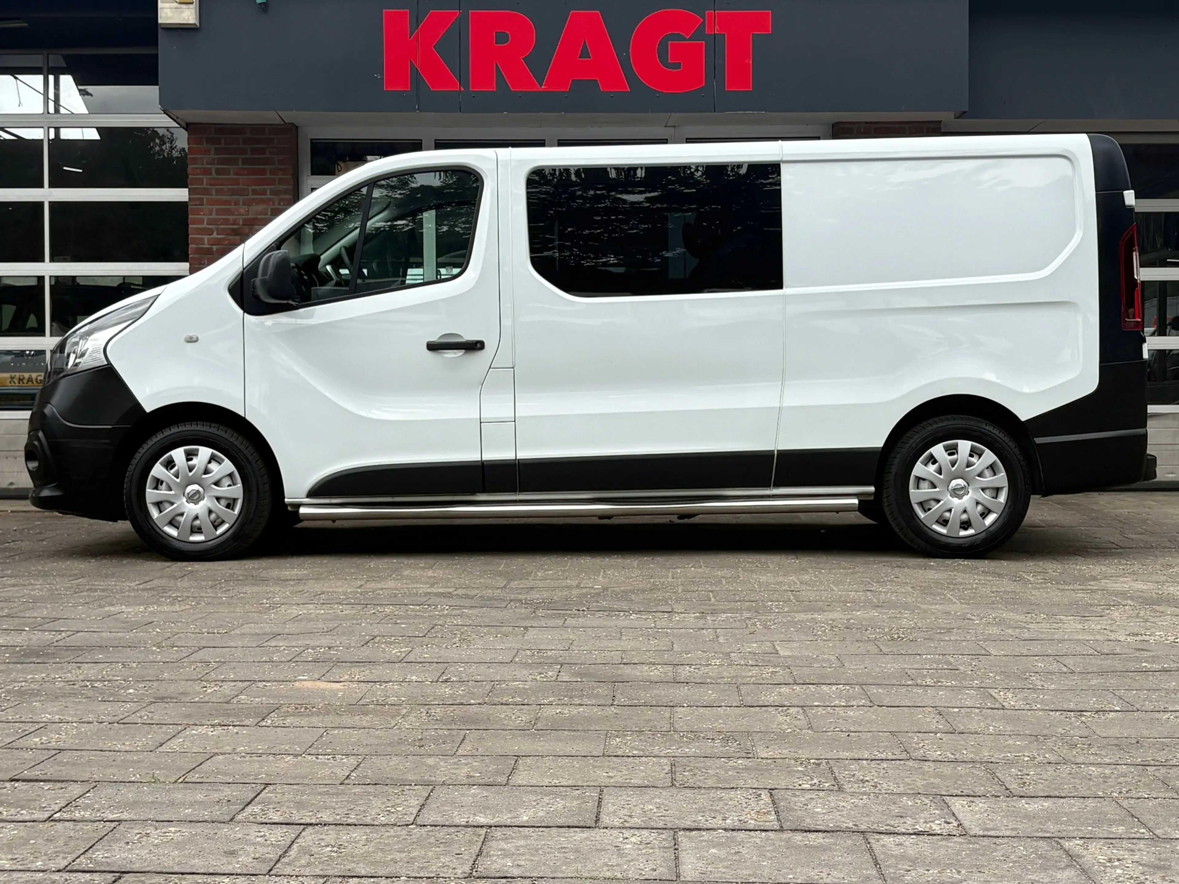Nissan NV300 2.0 dCi 120 L2H1 Acenta DC Comfort|NAP|DUBBElCABIN — photo 2