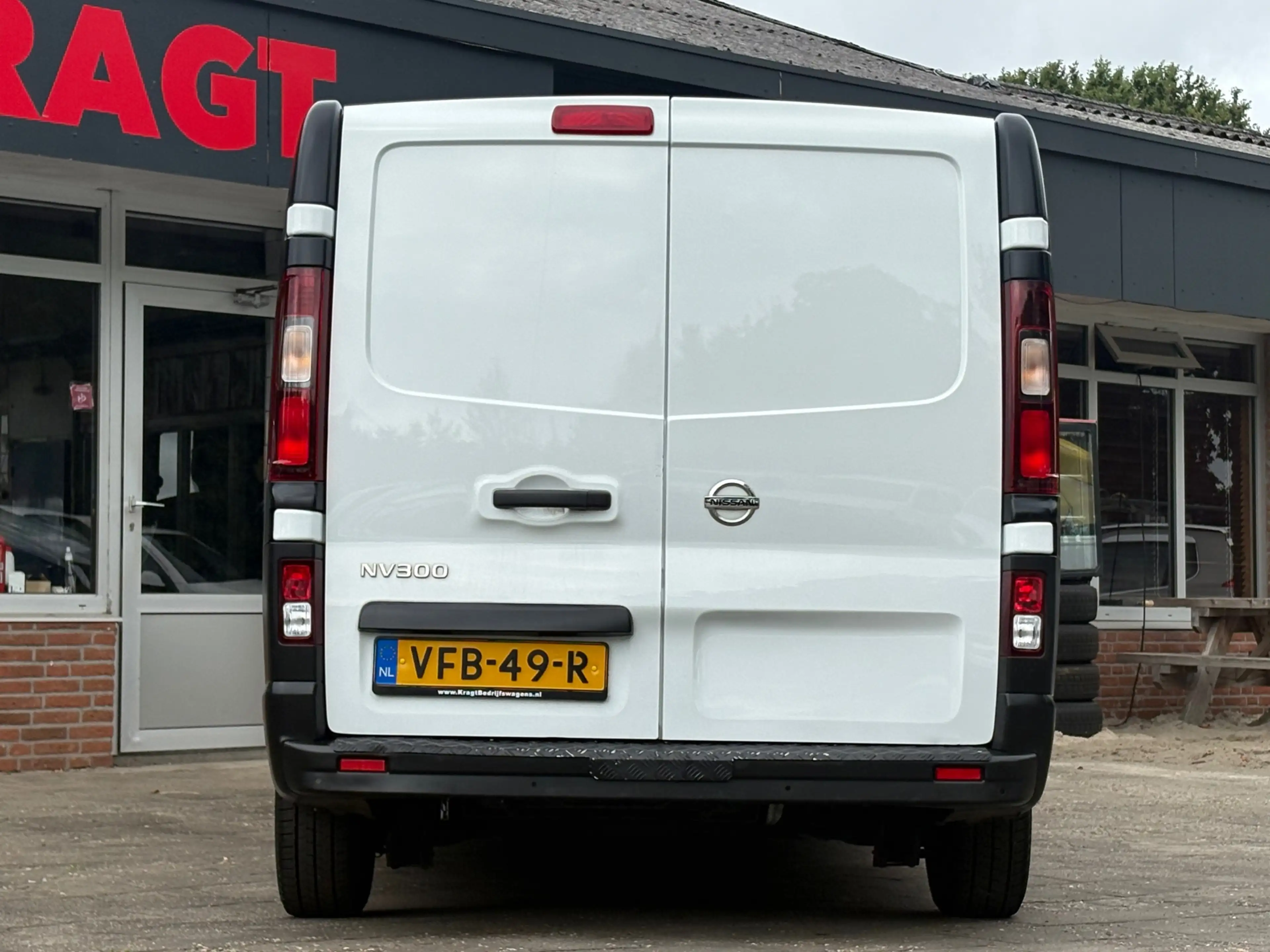 Nissan NV300 2.0 dCi 120 L2H1 Acenta DC Comfort|NAP|DUBBElCABIN — photo 5