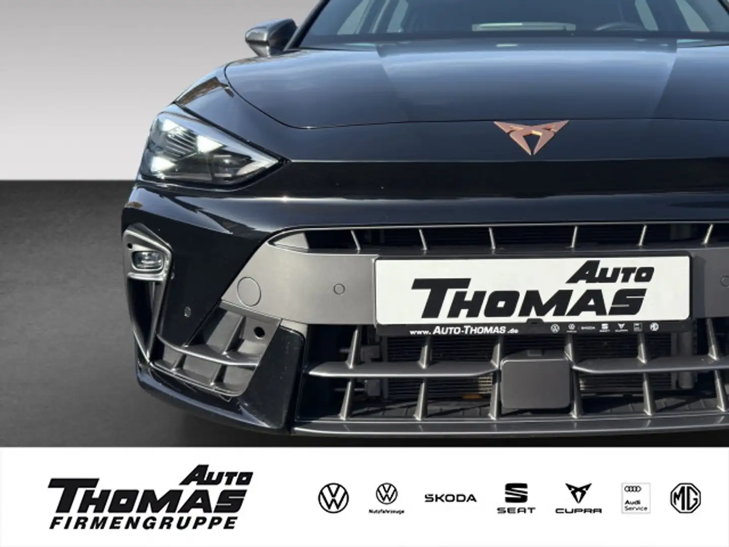 SEAT Leon Sportstourer 1.5 TSI DSG SHZ Klima GRA Schwarz - 1