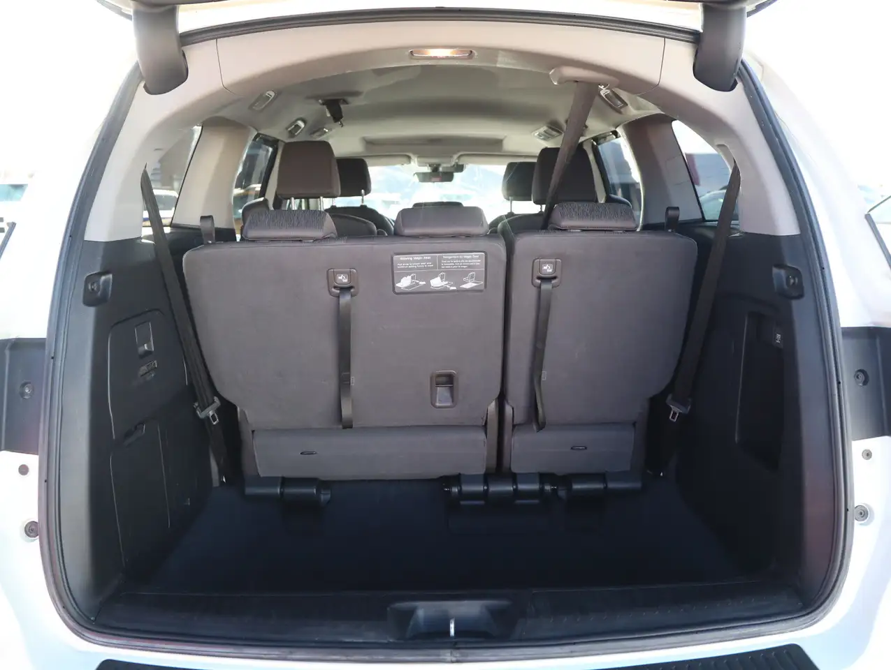 Honda Odyssey снимка Honda Odyssey
