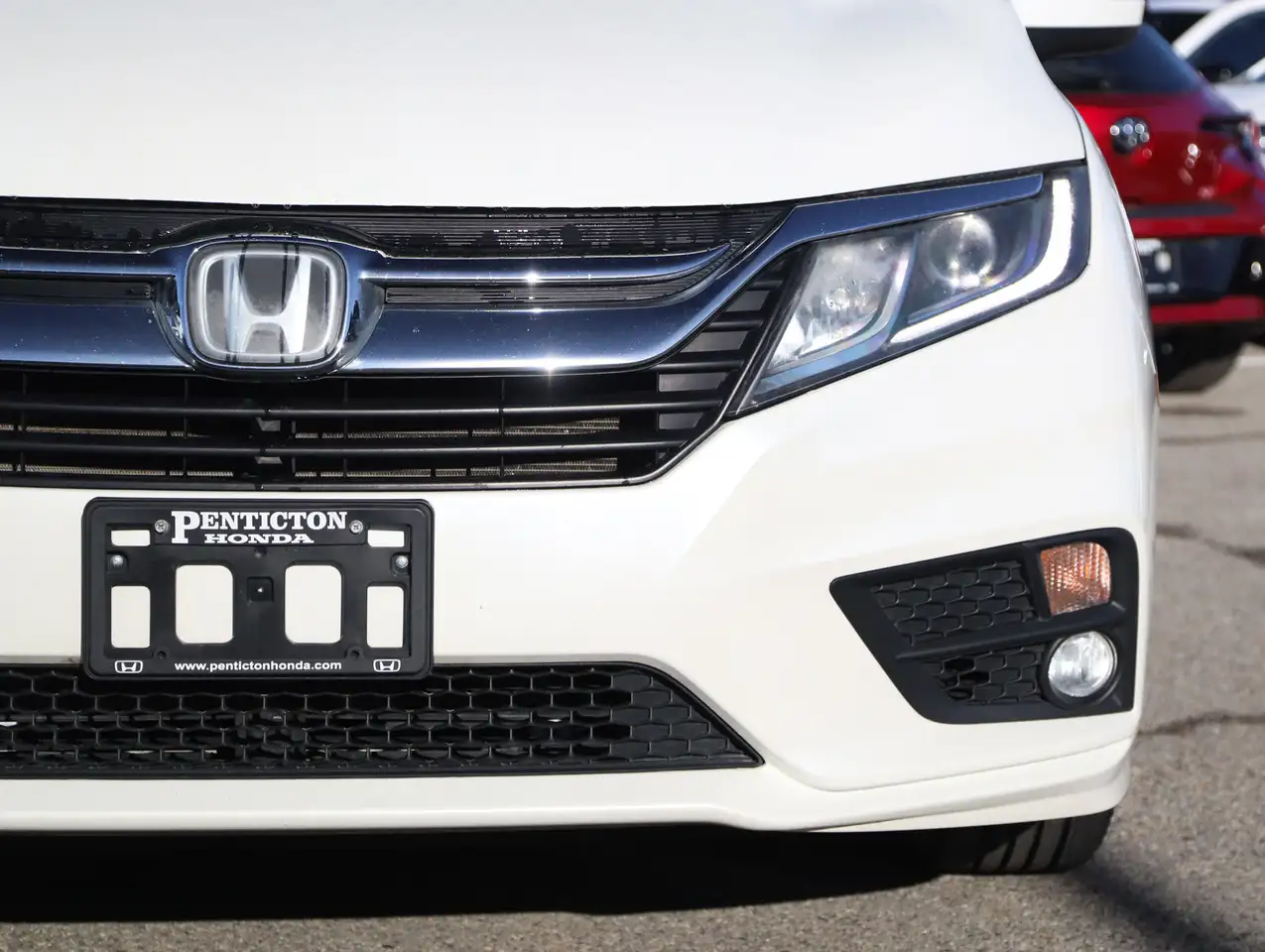 Honda Odyssey снимка Honda Odyssey