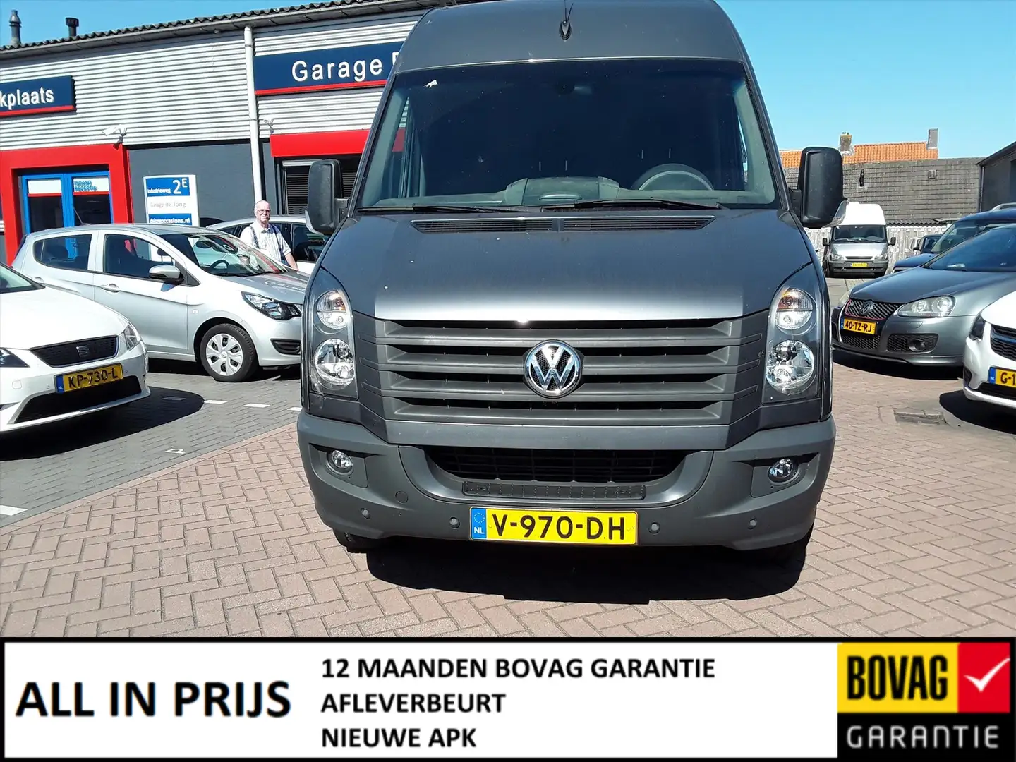 Volkswagen Crafter GB 2.0 TDI 140pk L3H3 364/3500 RWD Blauw - 1